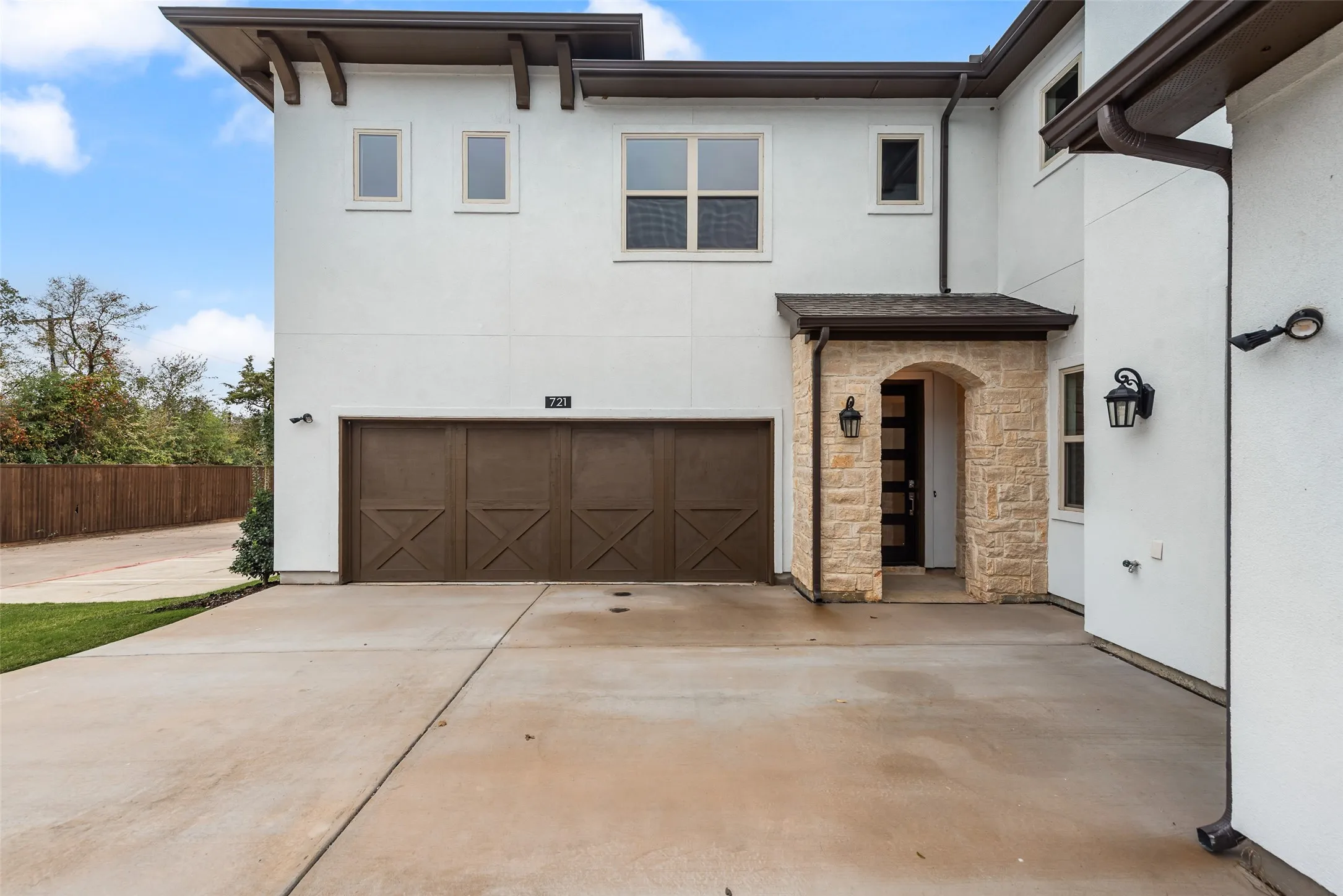 Condominium For Sale in Denton County , 444 Waters Edge Drive 721, Hickory Creek, Texas 75065, 3 Bedroom, 4 Bathroom, 2 Garage spaces, 2,087 Sqft, built in 2025, New Construction - Complete, mls#20938620, Real Estate Agent in Hickory Creek, Homes For Sale in Denton county, Homes For Sale in Hickory Creek, Realtor in Hickory Creek Texas, Real Estate Brokerage Independent Realty Texas, Luminita Cordes Realtor