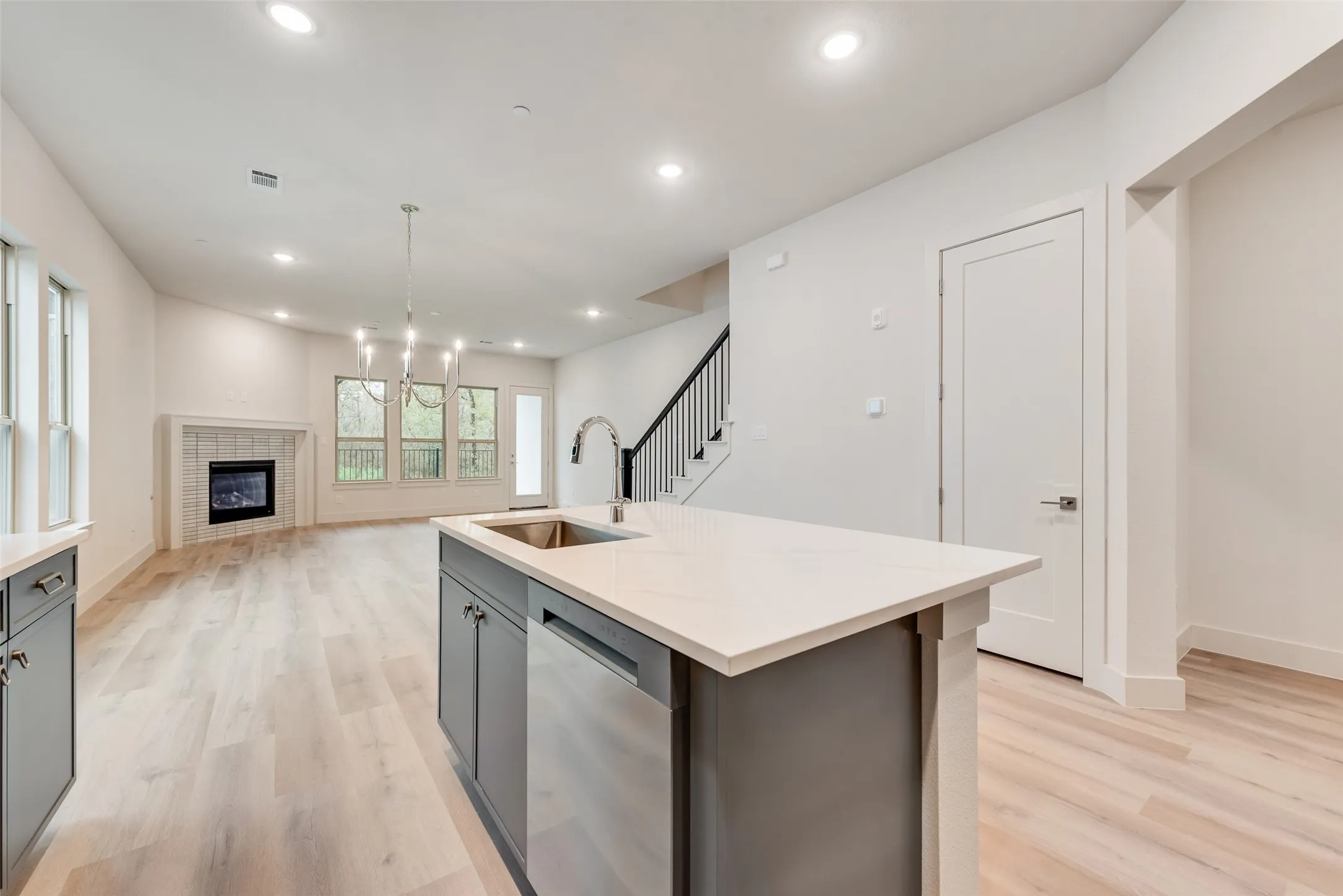 Condominium For Sale in Denton County , 444 Waters Edge Drive 721, Hickory Creek, Texas 75065, 3 Bedroom, 4 Bathroom, 2 Garage spaces, 2,087 Sqft, built in 2025, New Construction - Complete, mls#20938620, Real Estate Agent in Hickory Creek, Homes For Sale in Denton county, Homes For Sale in Hickory Creek, Realtor in Hickory Creek Texas, Real Estate Brokerage Independent Realty Texas, Luminita Cordes Realtor