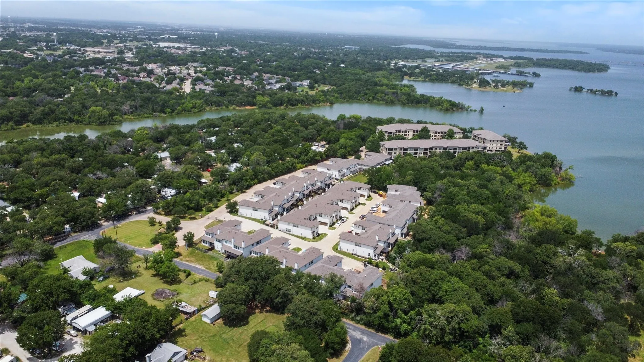 Condominium For Sale in Denton County , 444 Waters Edge Drive 720, Hickory Creek, Texas 75065, 2 Bedroom, 3 Bathroom, 2 Garage spaces, 2,372 Sqft, built in 2025, New Construction - Complete, mls#20937033, Real Estate Agent in Hickory Creek, Homes For Sale in Denton county, Homes For Sale in Hickory Creek, Realtor in Hickory Creek Texas, Real Estate Brokerage Independent Realty Texas, Luminita Cordes Realtor