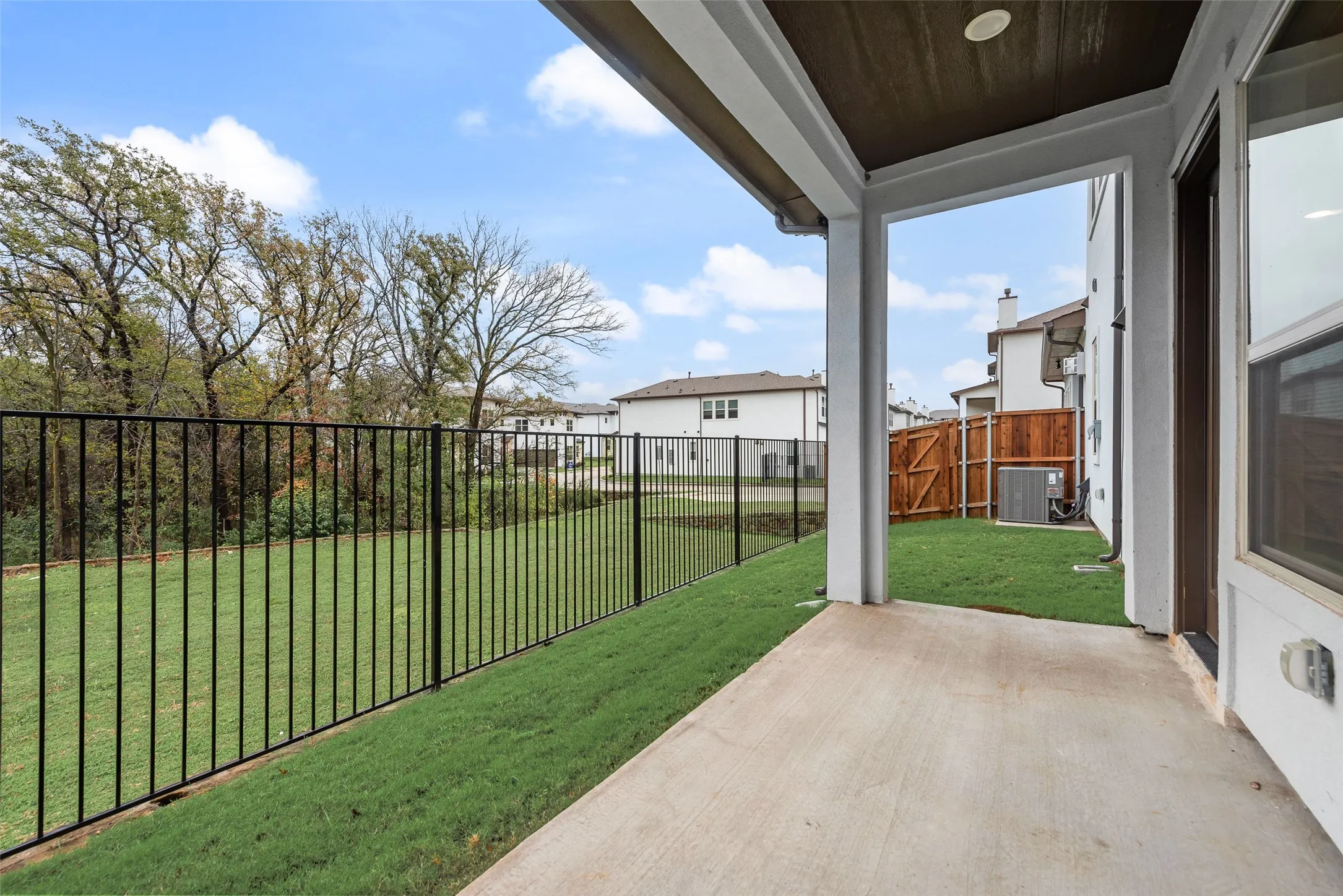 Condominium For Sale in Denton County , 444 Waters Edge Drive 720, Hickory Creek, Texas 75065, 2 Bedroom, 3 Bathroom, 2 Garage spaces, 2,372 Sqft, built in 2025, New Construction - Complete, mls#20937033, Real Estate Agent in Hickory Creek, Homes For Sale in Denton county, Homes For Sale in Hickory Creek, Realtor in Hickory Creek Texas, Real Estate Brokerage Independent Realty Texas, Luminita Cordes Realtor