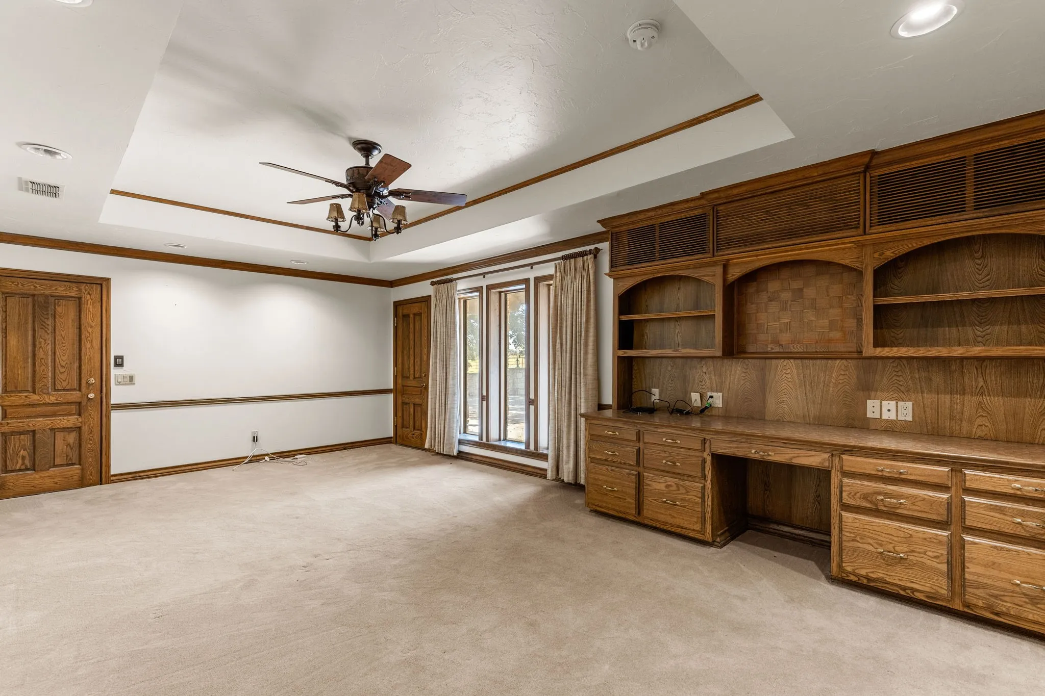 Single Family Residence For Sale in Archer County , 1602 Cedar Avenue, Megargel, Texas 76370, 4 Bedrooms, 5 Bathrooms, 8 Garage spaces, 5,413 Sqft, built in 1982, Price $595,000, mls#20939767, Real Estate Agent in Megargel, Homes For Sale in Archer county, Homes For Sale in Megargel, Realtor in Megargel Texas, Real Estate Brokerage Independent Realty Texas, Luminita Cordes Realtor