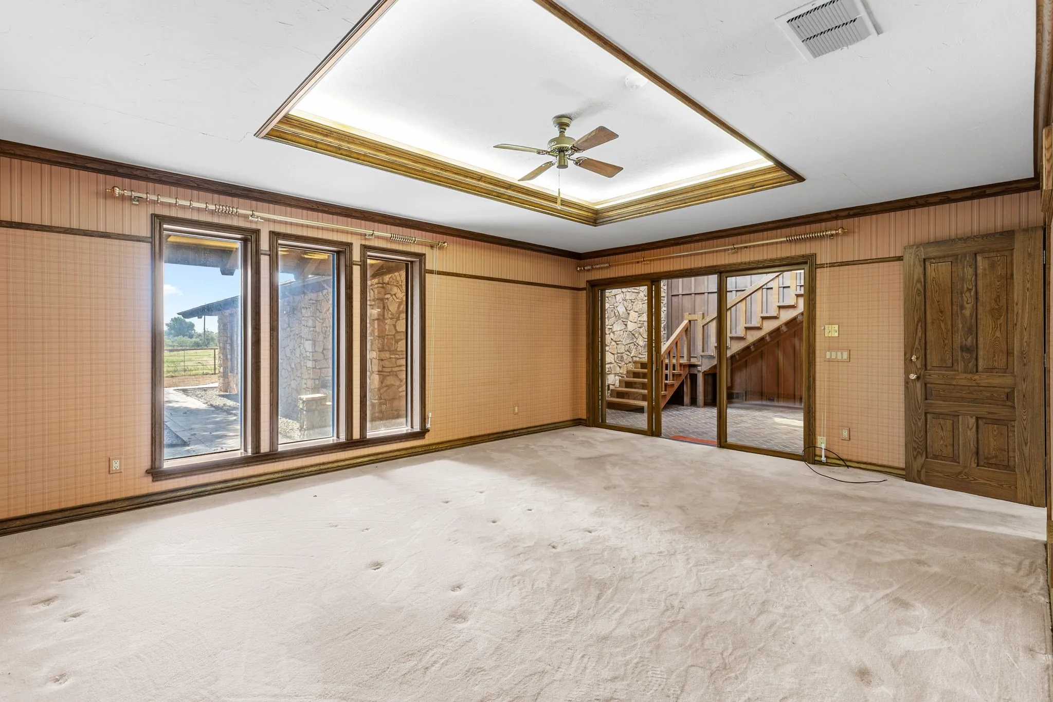 Single Family Residence For Sale in Archer County , 1602 Cedar Avenue, Megargel, Texas 76370, 4 Bedrooms, 5 Bathrooms, 8 Garage spaces, 5,413 Sqft, built in 1982, Price $595,000, mls#20939767, Real Estate Agent in Megargel, Homes For Sale in Archer county, Homes For Sale in Megargel, Realtor in Megargel Texas, Real Estate Brokerage Independent Realty Texas, Luminita Cordes Realtor