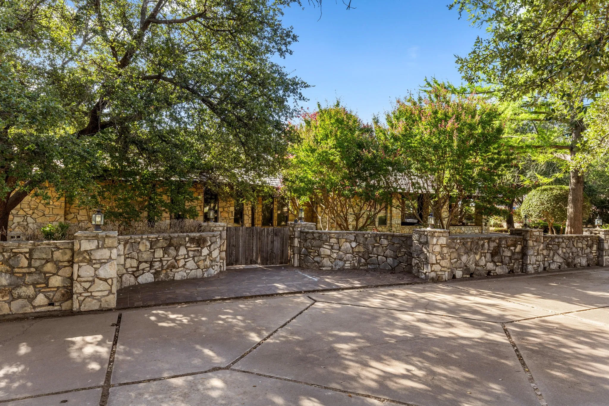 Entrance to Executive Office from Driveway
