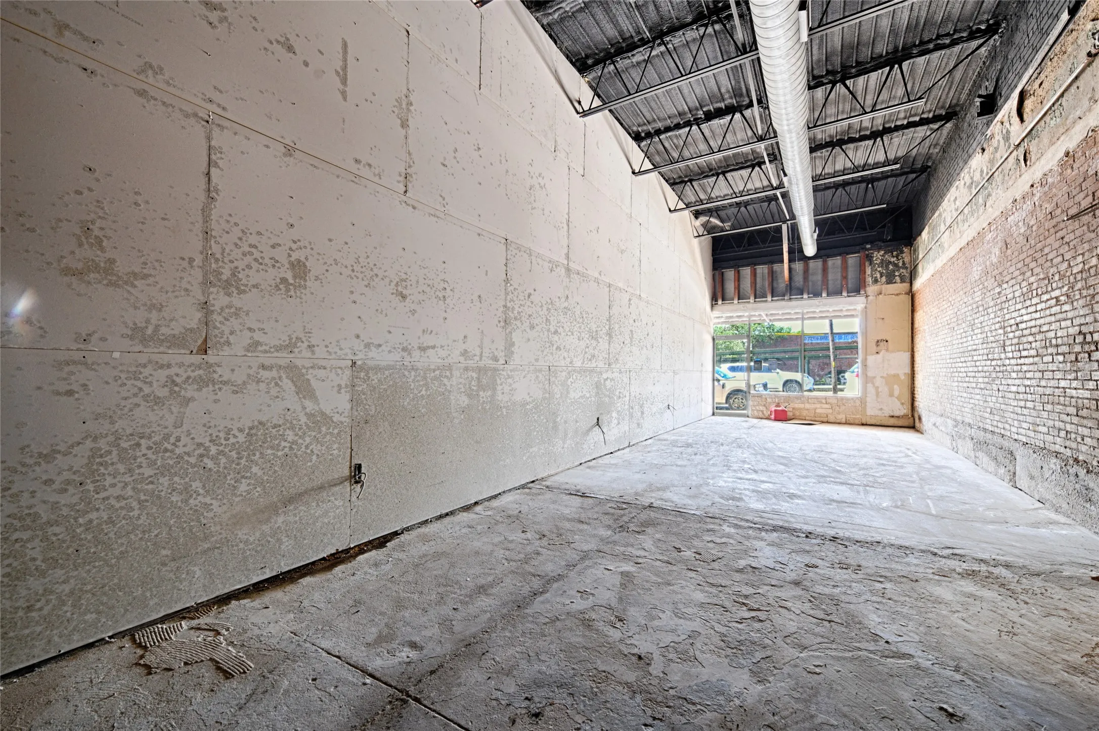 Business For Rent in Hunt County , 2308 Lee Street, Greenville, Texas 75401, 0, 0, Garage spaces, 0 Sqft, built in 1920, Preowned, mls#20940766, Real Estate Agent in Greenville, Homes For Rent in Hunt county, Homes For Rent in Greenville, Realtor in Greenville Texas, Real Estate Brokerage Independent Realty Texas, Luminita Cordes Realtor