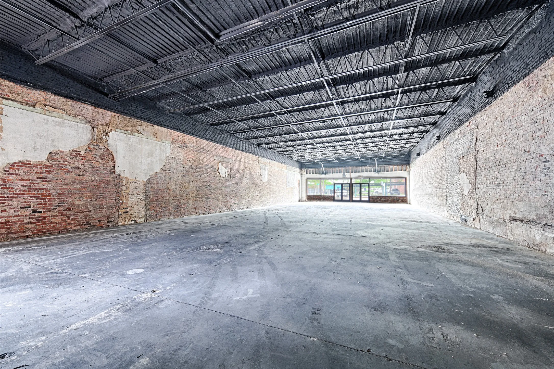 Business For Rent in Hunt County , 2302 Lee Street, Greenville, Texas 75401, 0, 0, Garage spaces, 0 Sqft, built in 1920, Preowned, mls#20940768, Real Estate Agent in Greenville, Homes For Rent in Hunt county, Homes For Rent in Greenville, Realtor in Greenville Texas, Real Estate Brokerage Independent Realty Texas, Luminita Cordes Realtor