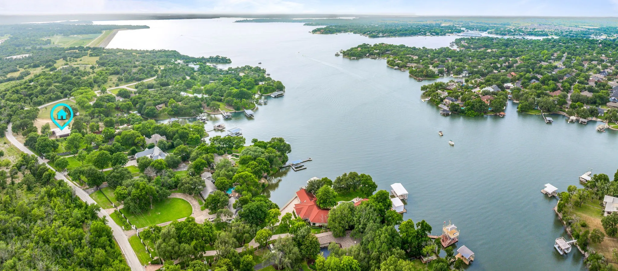Single Family Residence For Sale in Tarrant County , 4208 Shore Front Drive, Fort Worth, Texas 76135, 4 Bedroom, 4 Bathroom, 3 Garage spaces, 4,930 Sqft, built in 1965, mls#20939107, Real Estate Agent in Fort Worth, Homes For Sale in Tarrant county, Homes For Sale in Fort Worth, Realtor in Fort Worth Texas, Real Estate Brokerage Independent Realty Texas, Luminita Cordes Realtor