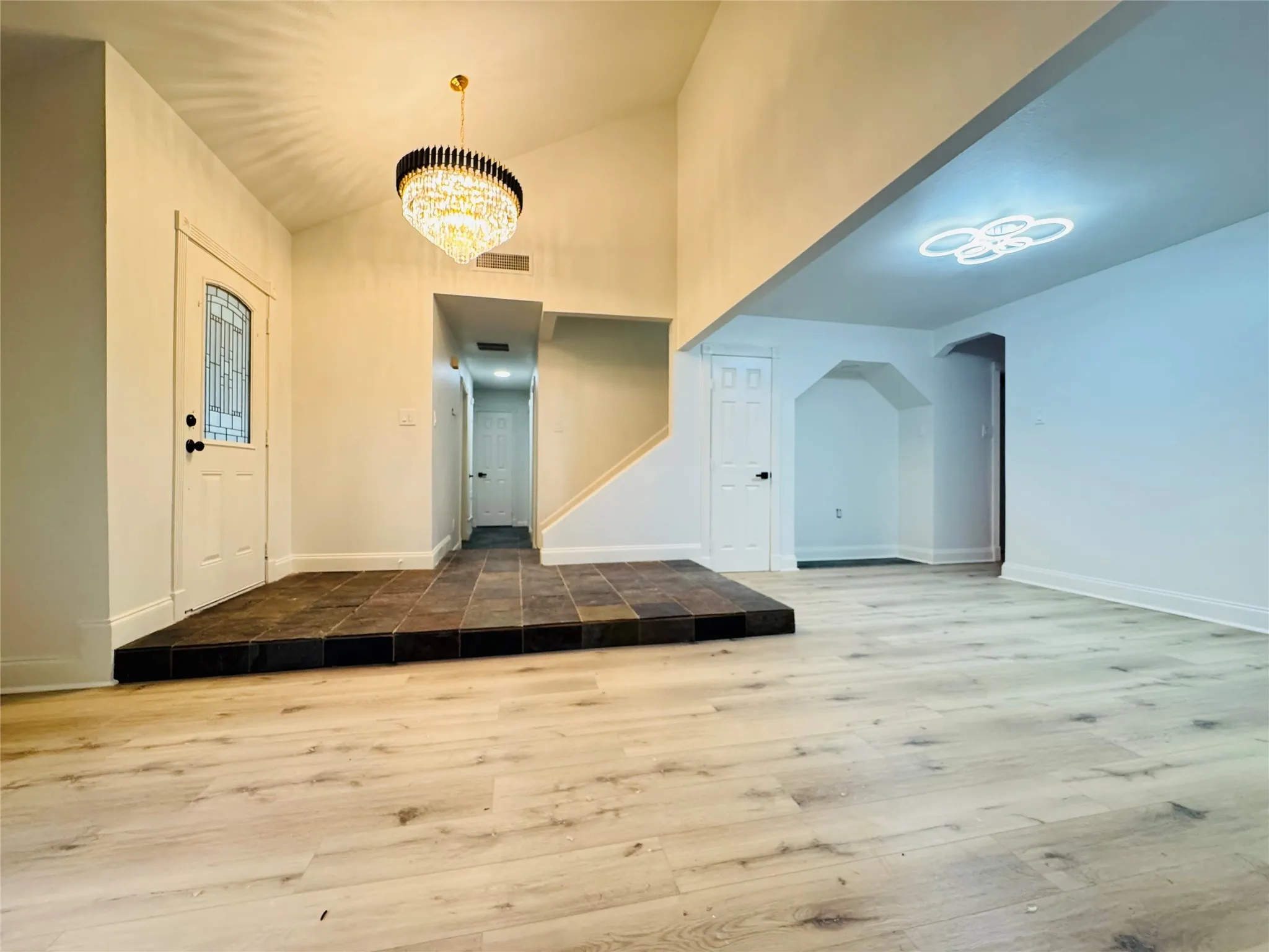 Single Family Residence For Sale in Collin County , 3317 Claymore Drive, Plano, Texas 75075, 5 Bedroom, 3 Bathroom, 2 Garage spaces, 1,944 Sqft, built in 1972, Preowned, mls#20941199, Real Estate Agent in Plano, Homes For Sale in Collin county, Homes For Sale in Plano, Realtor in Plano Texas, Real Estate Brokerage Independent Realty Texas, Luminita Cordes Realtor