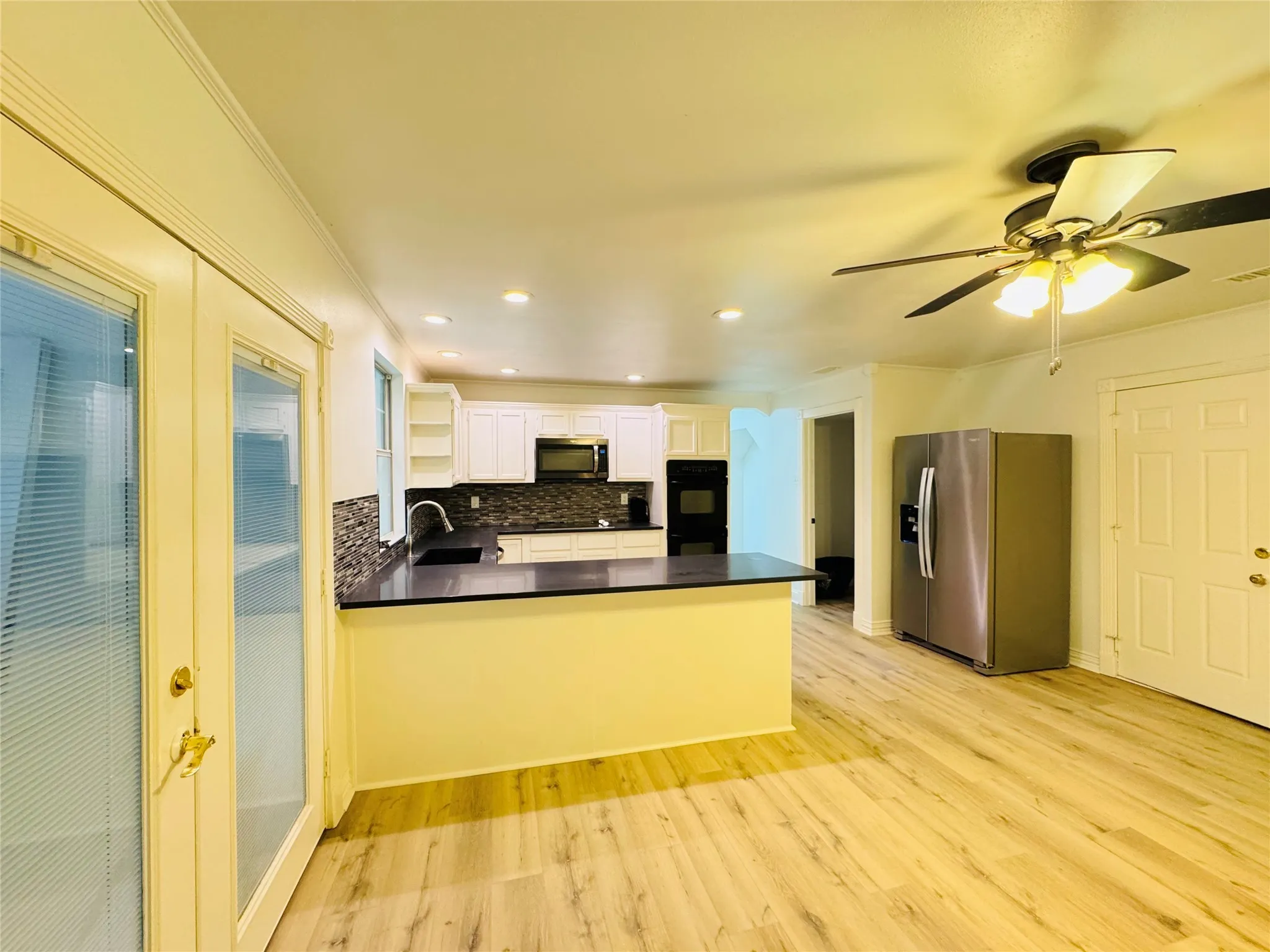 Single Family Residence For Sale in Collin County , 3317 Claymore Drive, Plano, Texas 75075, 5 Bedroom, 3 Bathroom, 2 Garage spaces, 1,944 Sqft, built in 1972, Preowned, mls#20941199, Real Estate Agent in Plano, Homes For Sale in Collin county, Homes For Sale in Plano, Realtor in Plano Texas, Real Estate Brokerage Independent Realty Texas, Luminita Cordes Realtor