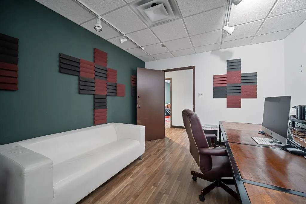Office For Sale in Dallas County , 2909 San Jacinto, Dallas, Texas 75204, 0, 0, Garage spaces, 0 Sqft, built in 1940, Preowned, mls#20941253, Real Estate Agent in Dallas, Homes For Sale in Dallas county, Homes For Sale in Dallas, Realtor in Dallas Texas, Real Estate Brokerage Independent Realty Texas, Luminita Cordes Realtor