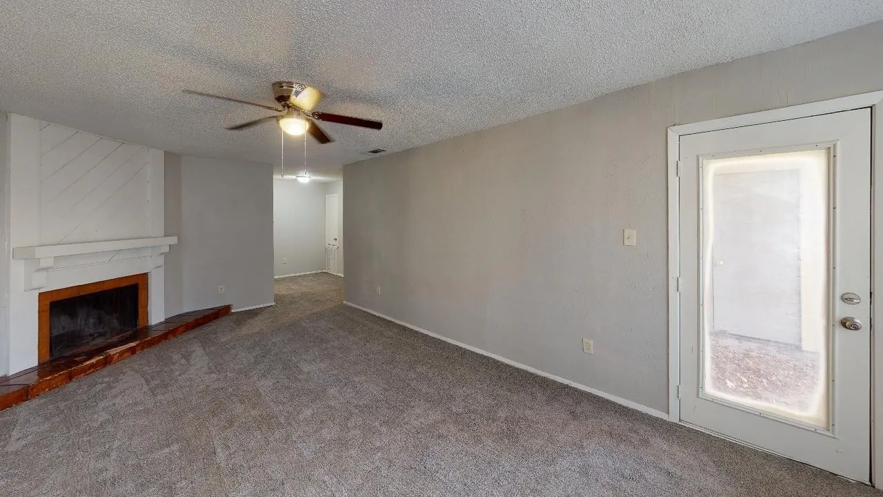 Condominium For Sale in Dallas County , 9696 Walnut Street 1203, Dallas, Texas 75243, 1 Bedroom, 1 Bathroom, Garage spaces, 730 Sqft, built in 1981, Preowned, mls#20941261, Real Estate Agent in Dallas, Homes For Sale in Dallas county, Homes For Sale in Dallas, Realtor in Dallas Texas, Real Estate Brokerage Independent Realty Texas, Luminita Cordes Realtor