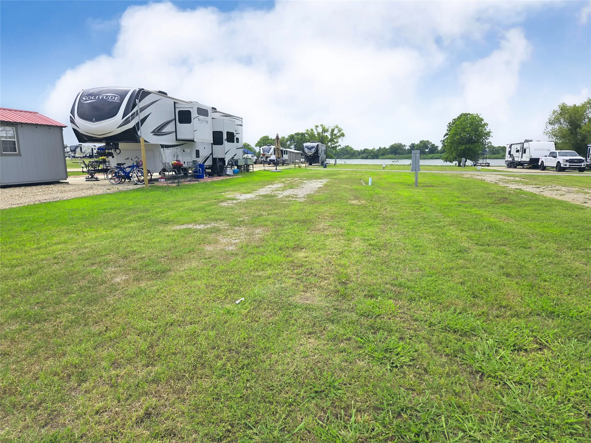Unimproved Land For Sale in Navarro County , Lot 165 Peninsula Road, Kerens, Texas 75144, 0, 0, Garage spaces, 0 Sqft, built in 0, Price $34,900, mls#20939485, Real Estate Agent in Kerens, Homes For Sale in Navarro county, Homes For Sale in Kerens, Realtor in Kerens Texas, Real Estate Brokerage Independent Realty Texas, Luminita Cordes Realtor