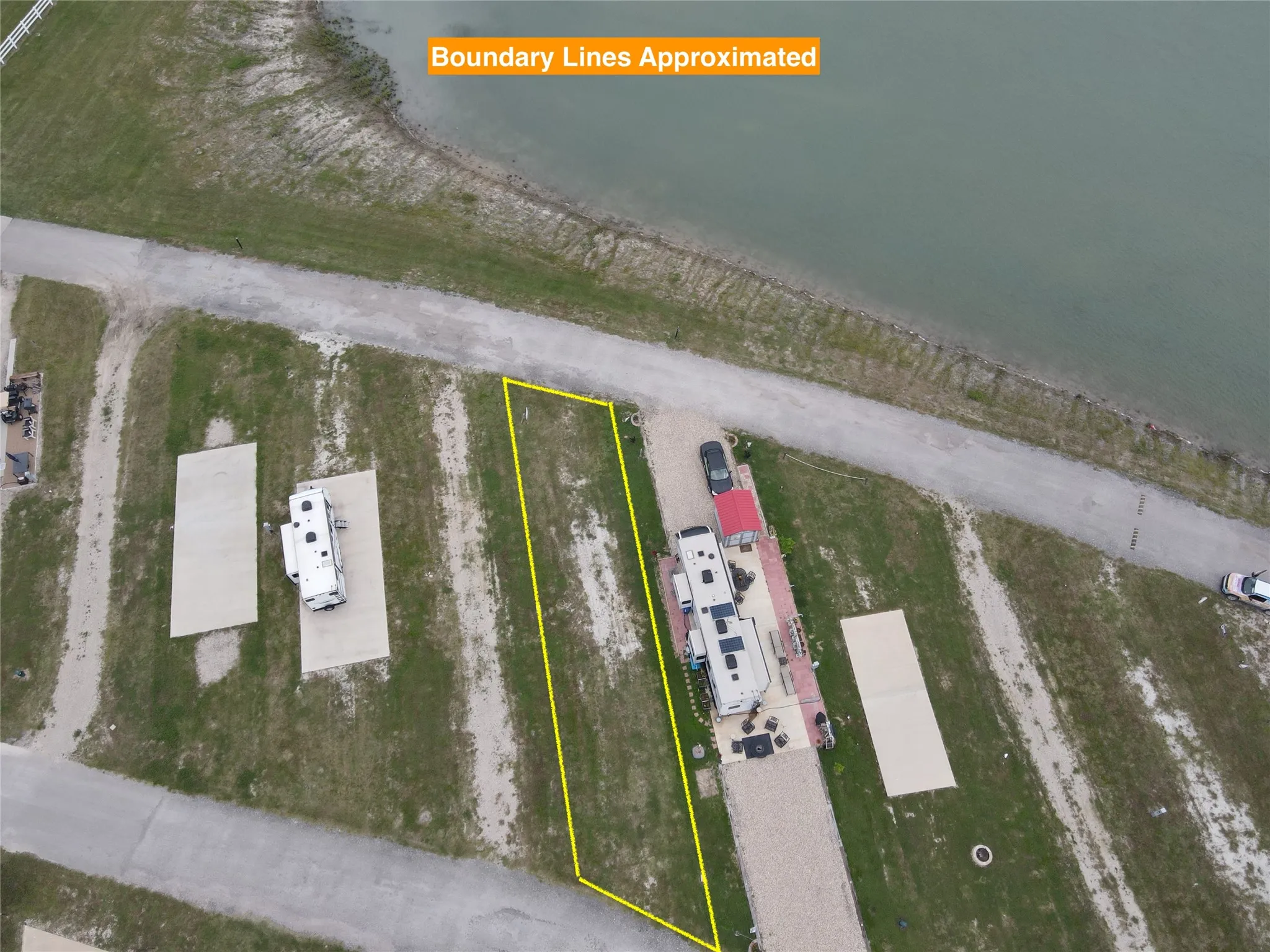 Unimproved Land For Sale in Navarro County , Lot 165 Peninsula Road, Kerens, Texas 75144, 0, 0, Garage spaces, 0 Sqft, built in 0, Price $34,900, mls#20939485, Real Estate Agent in Kerens, Homes For Sale in Navarro county, Homes For Sale in Kerens, Realtor in Kerens Texas, Real Estate Brokerage Independent Realty Texas, Luminita Cordes Realtor