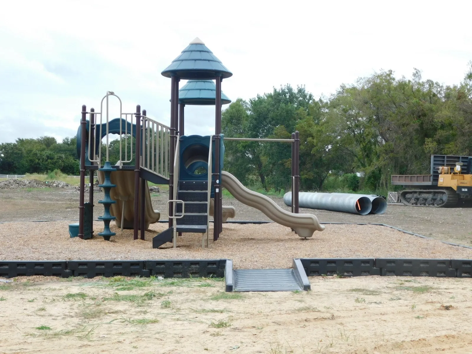 Unimproved Land For Sale in Navarro County , Lot 165 Peninsula Road, Kerens, Texas 75144, 0, 0, Garage spaces, 0 Sqft, built in 0, Price $34,900, mls#20939485, Real Estate Agent in Kerens, Homes For Sale in Navarro county, Homes For Sale in Kerens, Realtor in Kerens Texas, Real Estate Brokerage Independent Realty Texas, Luminita Cordes Realtor