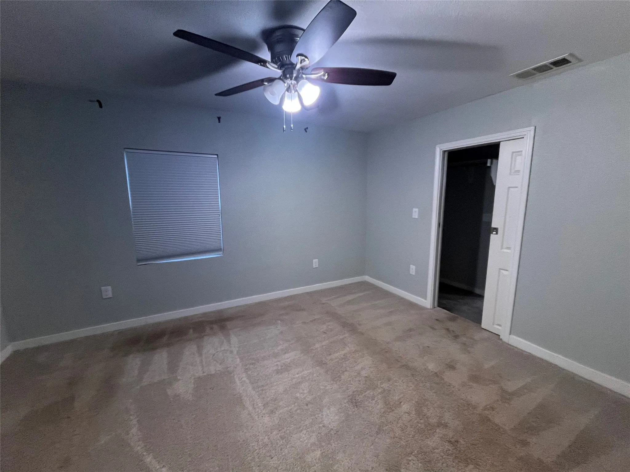 Single Family Residence For Sale in Dallas County , 801 Grande Drive, Mesquite, Texas 75149, 3 Bedroom, 2 Bathroom, Garage spaces, 1,309 Sqft, built in 1955, mls#20941733, Real Estate Agent in Mesquite, Homes For Sale in Dallas county, Homes For Sale in Mesquite, Realtor in Mesquite Texas, Real Estate Brokerage Independent Realty Texas, Luminita Cordes Realtor