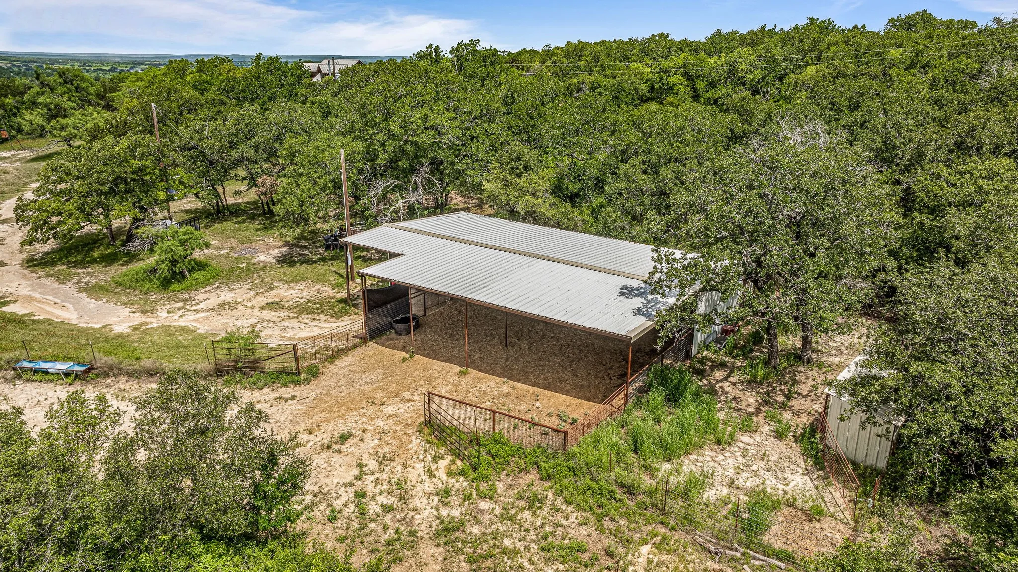 Farm For Sale in Erath County , 493 Private Road 1673, Stephenville, Texas 76401, 3 Bedrooms, 3 Bathrooms, Garage spaces, 2,230 Sqft, built in 1997, Price $789,000, mls#20941284, Real Estate Agent in Stephenville, Homes For Sale in Erath county, Homes For Sale in Stephenville, Realtor in Stephenville Texas, Real Estate Brokerage Independent Realty Texas, Luminita Cordes Realtor