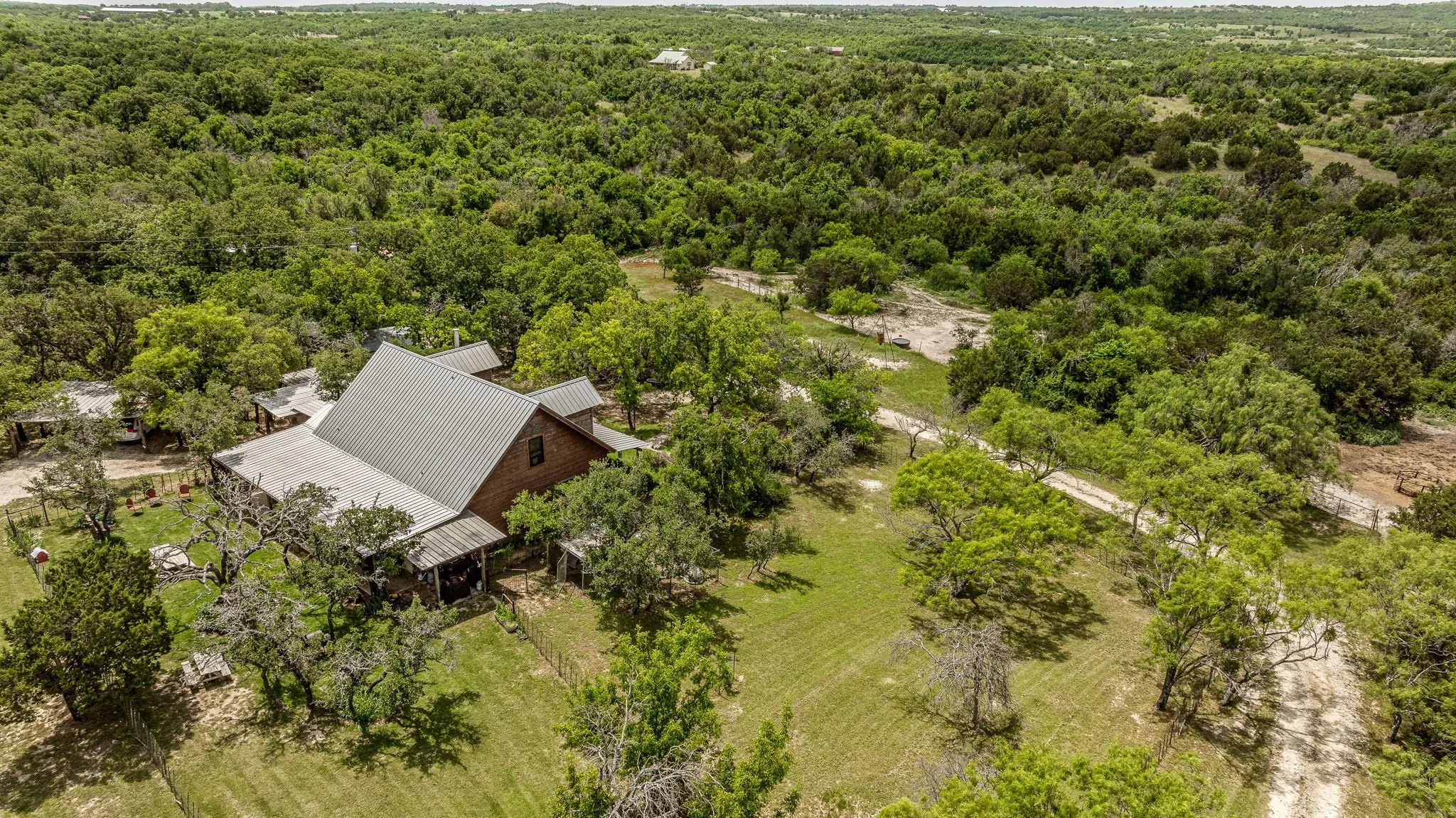Farm For Sale in Erath County , 493 Private Road 1673, Stephenville, Texas 76401, 3 Bedrooms, 3 Bathrooms, Garage spaces, 2,230 Sqft, built in 1997, Price $789,000, mls#20941284, Real Estate Agent in Stephenville, Homes For Sale in Erath county, Homes For Sale in Stephenville, Realtor in Stephenville Texas, Real Estate Brokerage Independent Realty Texas, Luminita Cordes Realtor