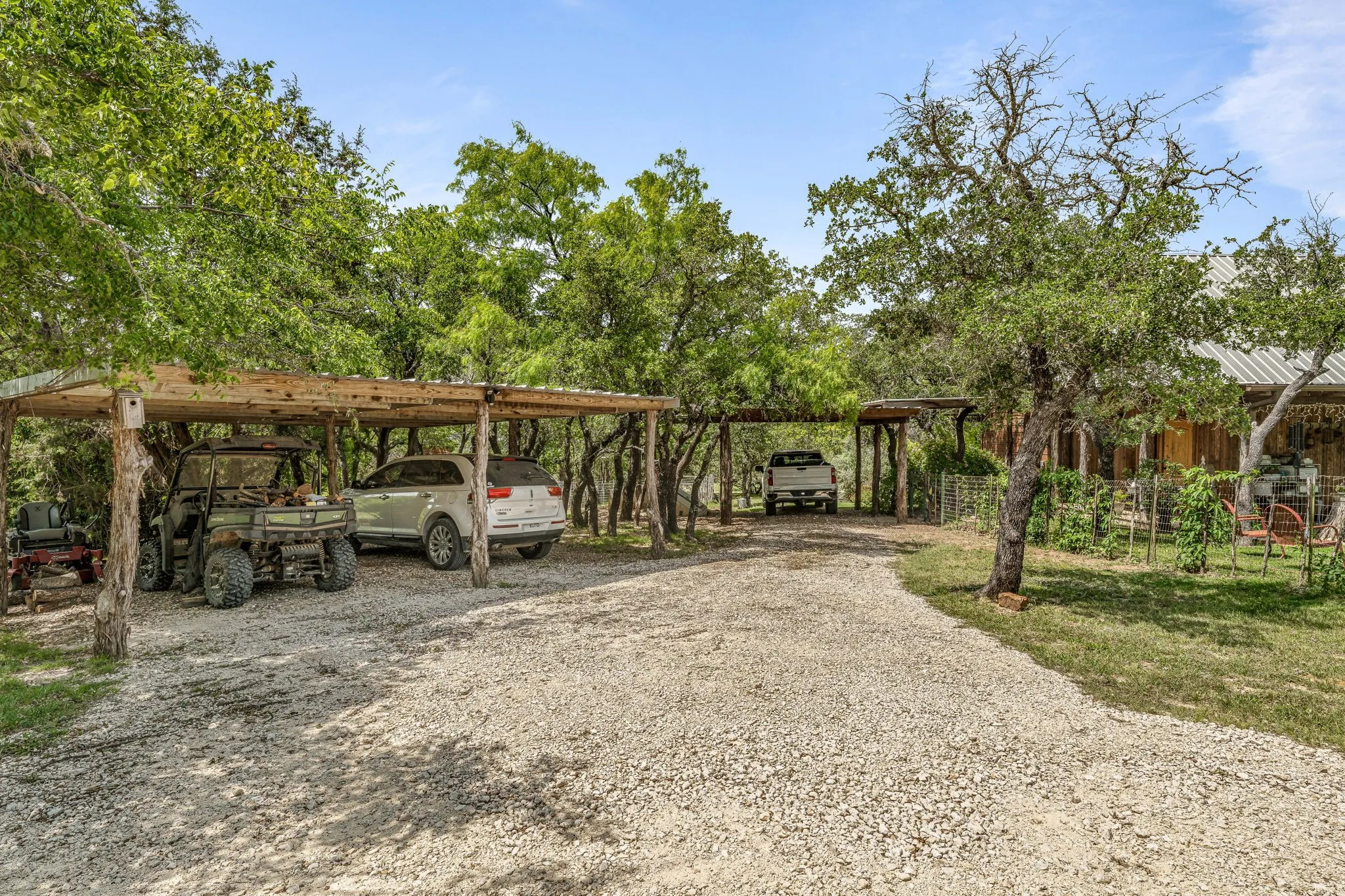 Farm For Sale in Erath County , 493 Private Road 1673, Stephenville, Texas 76401, 3 Bedrooms, 3 Bathrooms, Garage spaces, 2,230 Sqft, built in 1997, Price $789,000, mls#20941284, Real Estate Agent in Stephenville, Homes For Sale in Erath county, Homes For Sale in Stephenville, Realtor in Stephenville Texas, Real Estate Brokerage Independent Realty Texas, Luminita Cordes Realtor
