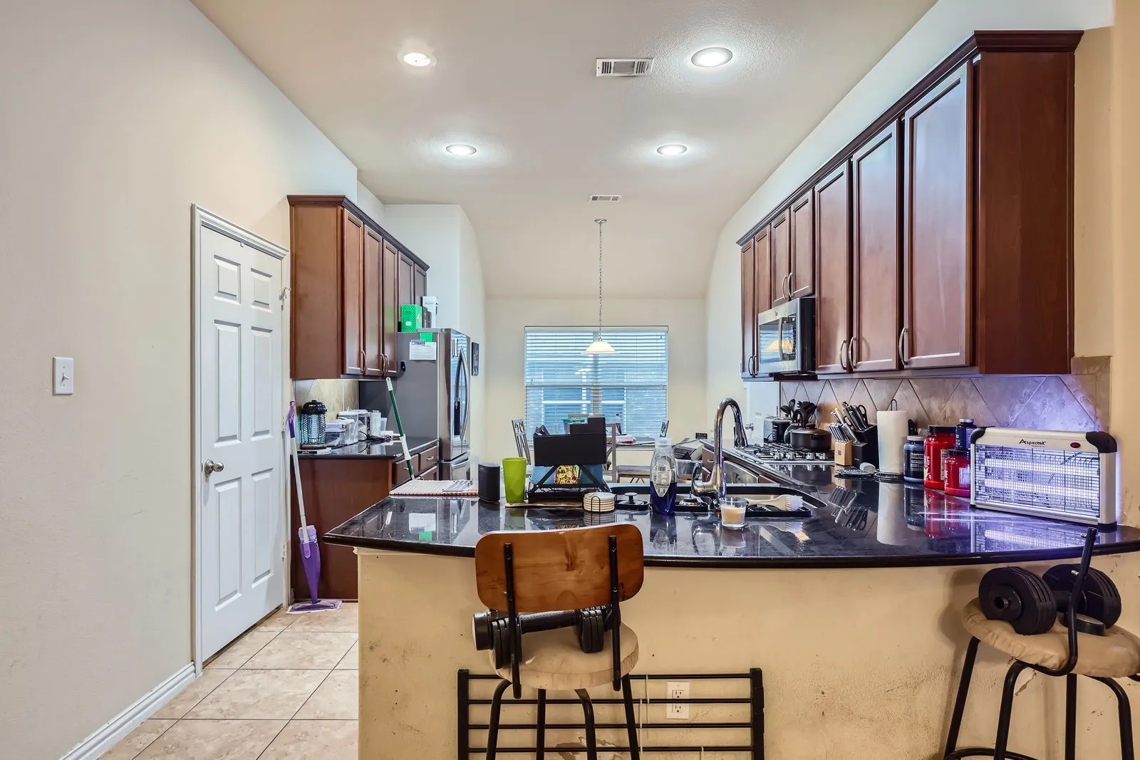 Single Family Residence For Sale in Dallas County , 440 Shasta Street, De Soto, Texas 75115, 3 Bedroom, 3 Bathroom, 2 Garage spaces, 1,843 Sqft, built in 2012, Preowned, mls#20940992, Real Estate Agent in De Soto, Homes For Sale in Dallas county, Homes For Sale in De Soto, Realtor in De Soto Texas, Real Estate Brokerage Independent Realty Texas, Luminita Cordes Realtor