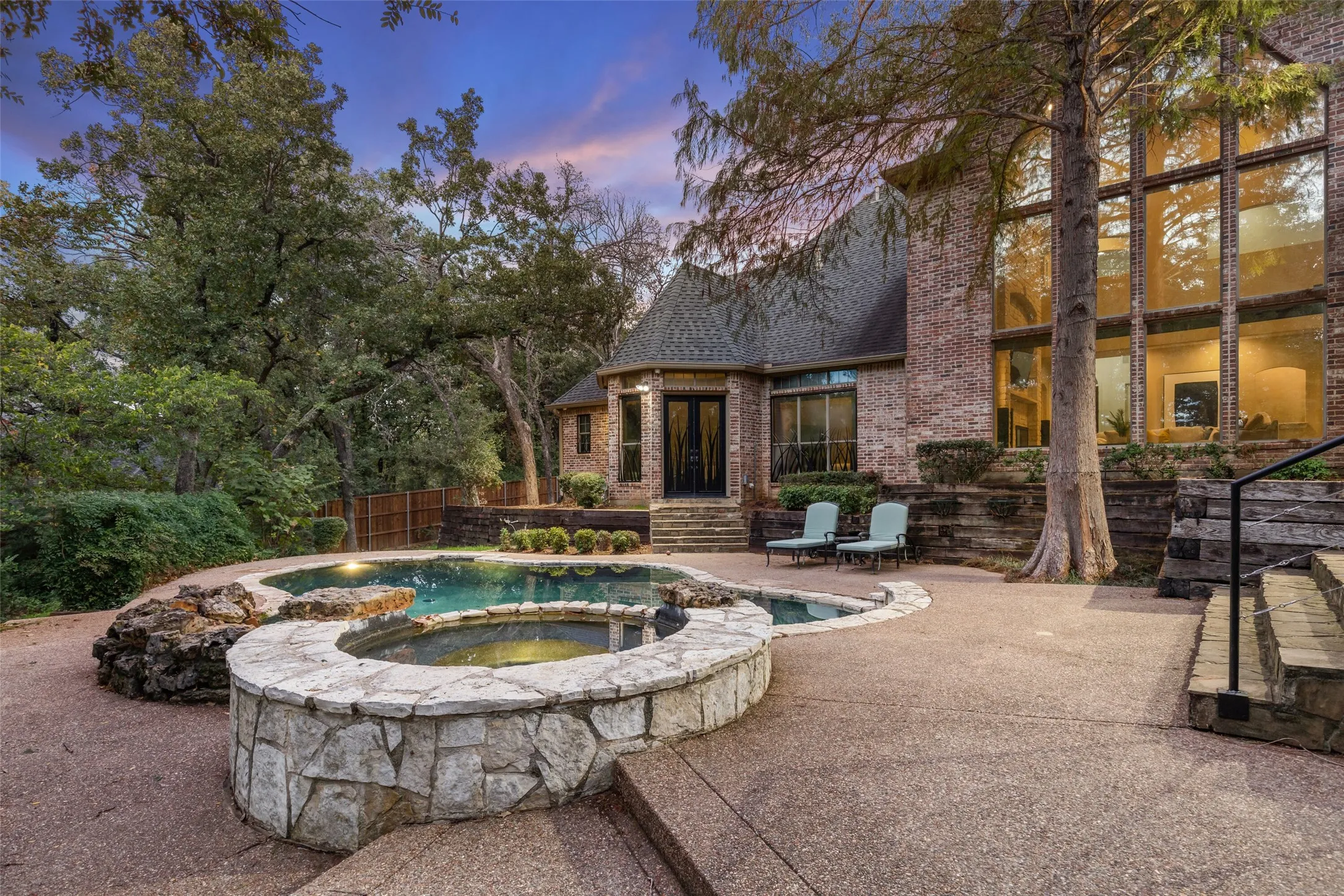 Single Family Residence For Sale in Tarrant County , 3206 Wintergreen Terrace, Grapevine, Texas 76051, 4 Bedroom, 5 Bathroom, 4 Garage spaces, 6,449 Sqft, built in 1997, Preowned, mls#20943073, Real Estate Agent in Grapevine, Homes For Sale in Tarrant county, Homes For Sale in Grapevine, Realtor in Grapevine Texas, Real Estate Brokerage Independent Realty Texas, Luminita Cordes Realtor