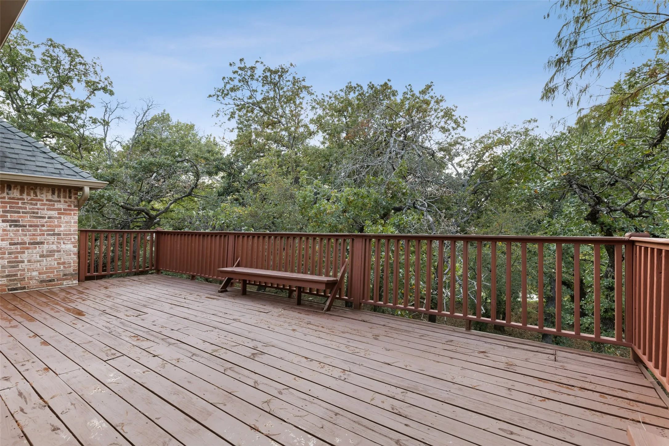 Single Family Residence For Sale in Tarrant County , 3206 Wintergreen Terrace, Grapevine, Texas 76051, 4 Bedroom, 5 Bathroom, 4 Garage spaces, 6,449 Sqft, built in 1997, Preowned, mls#20943073, Real Estate Agent in Grapevine, Homes For Sale in Tarrant county, Homes For Sale in Grapevine, Realtor in Grapevine Texas, Real Estate Brokerage Independent Realty Texas, Luminita Cordes Realtor