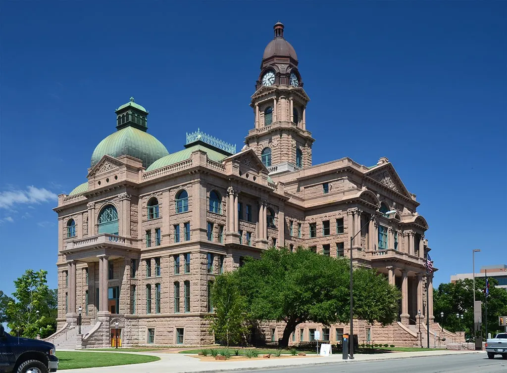 Fort Worth Courthouse downtown. 9 minute drive.