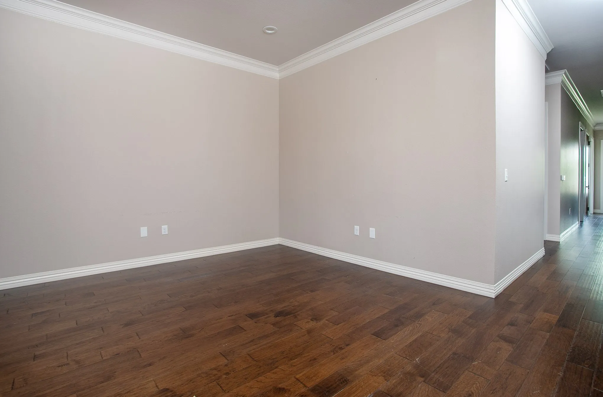 Office For Rent in Smith County , 2311 Dueling Oaks Drive 20, Tyler, Texas 75703, 0, 0, Garage spaces, 0 Sqft, built in 2017, Preowned, Price $2,331, mls#20943670, Real Estate Agent in Tyler, Homes For Rent in Smith county, Homes For Rent in Tyler, Realtor in Tyler Texas, Real Estate Brokerage Independent Realty Texas, Luminita Cordes Realtor