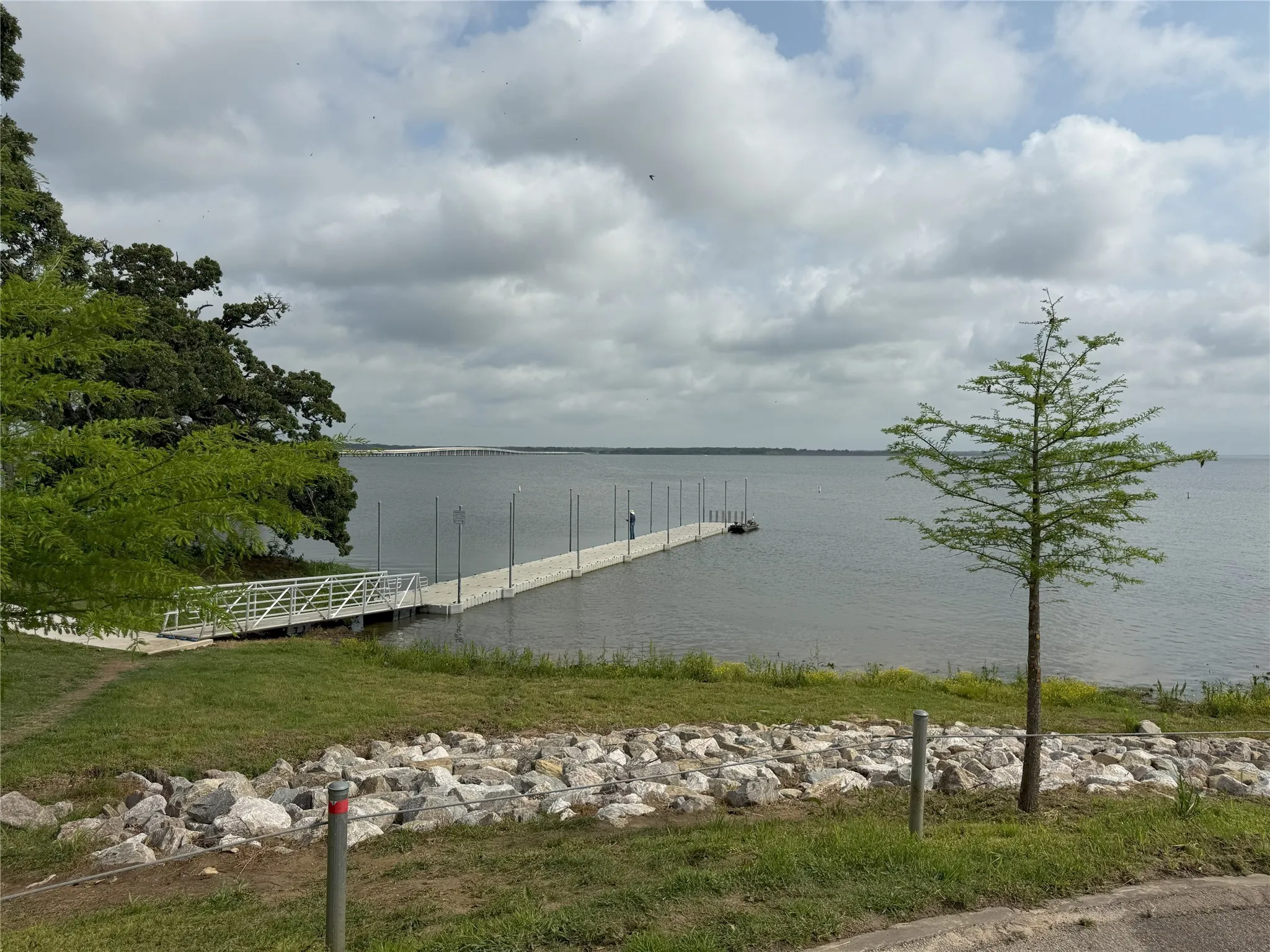 Single Family Residence For Sale in Fannin County , 494 Lannius Road, Dodd City, Texas 75438, 3 Bedroom, 2 Bathroom, 1 Garage spaces, 1,960 Sqft, built in 1958, mls#20940100, Real Estate Agent in Dodd City, Homes For Sale in Fannin county, Homes For Sale in Dodd City, Realtor in Dodd City Texas, Real Estate Brokerage Independent Realty Texas, Luminita Cordes Realtor