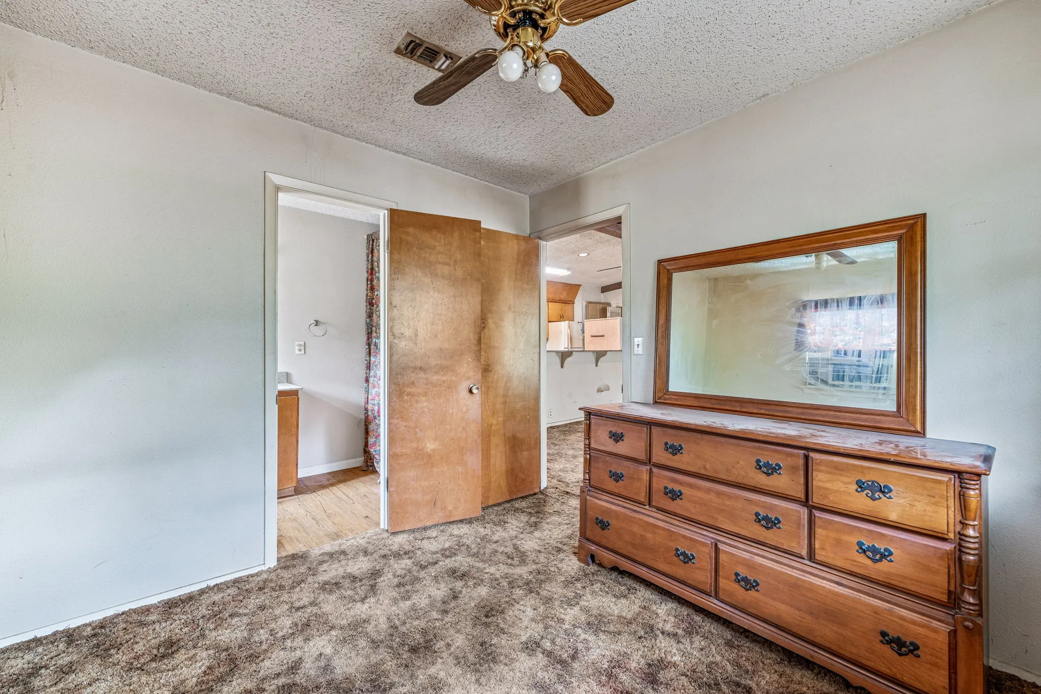 Farm For Sale in Comanche County , 2850 County Road 434, Dublin, Texas 76446, 2 Bedroom, 2 Bathroom, Garage spaces, 1,008 Sqft, built in 1970, mls#20944281, Real Estate Agent in Dublin, Homes For Sale in Comanche county, Homes For Sale in Dublin, Realtor in Dublin Texas, Real Estate Brokerage Independent Realty Texas, Luminita Cordes Realtor