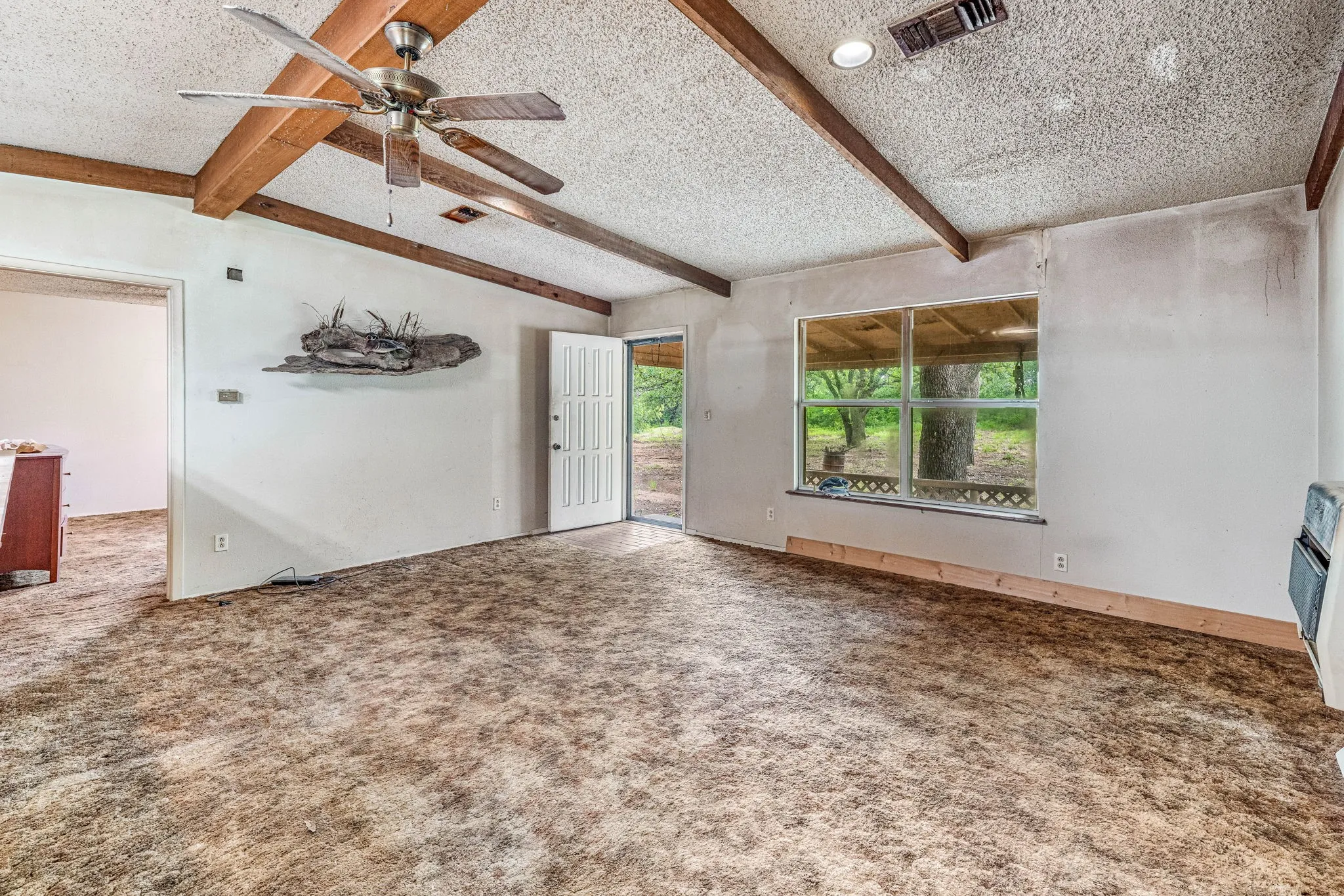 Farm For Sale in Comanche County , 2850 County Road 434, Dublin, Texas 76446, 2 Bedroom, 2 Bathroom, Garage spaces, 1,008 Sqft, built in 1970, mls#20944281, Real Estate Agent in Dublin, Homes For Sale in Comanche county, Homes For Sale in Dublin, Realtor in Dublin Texas, Real Estate Brokerage Independent Realty Texas, Luminita Cordes Realtor