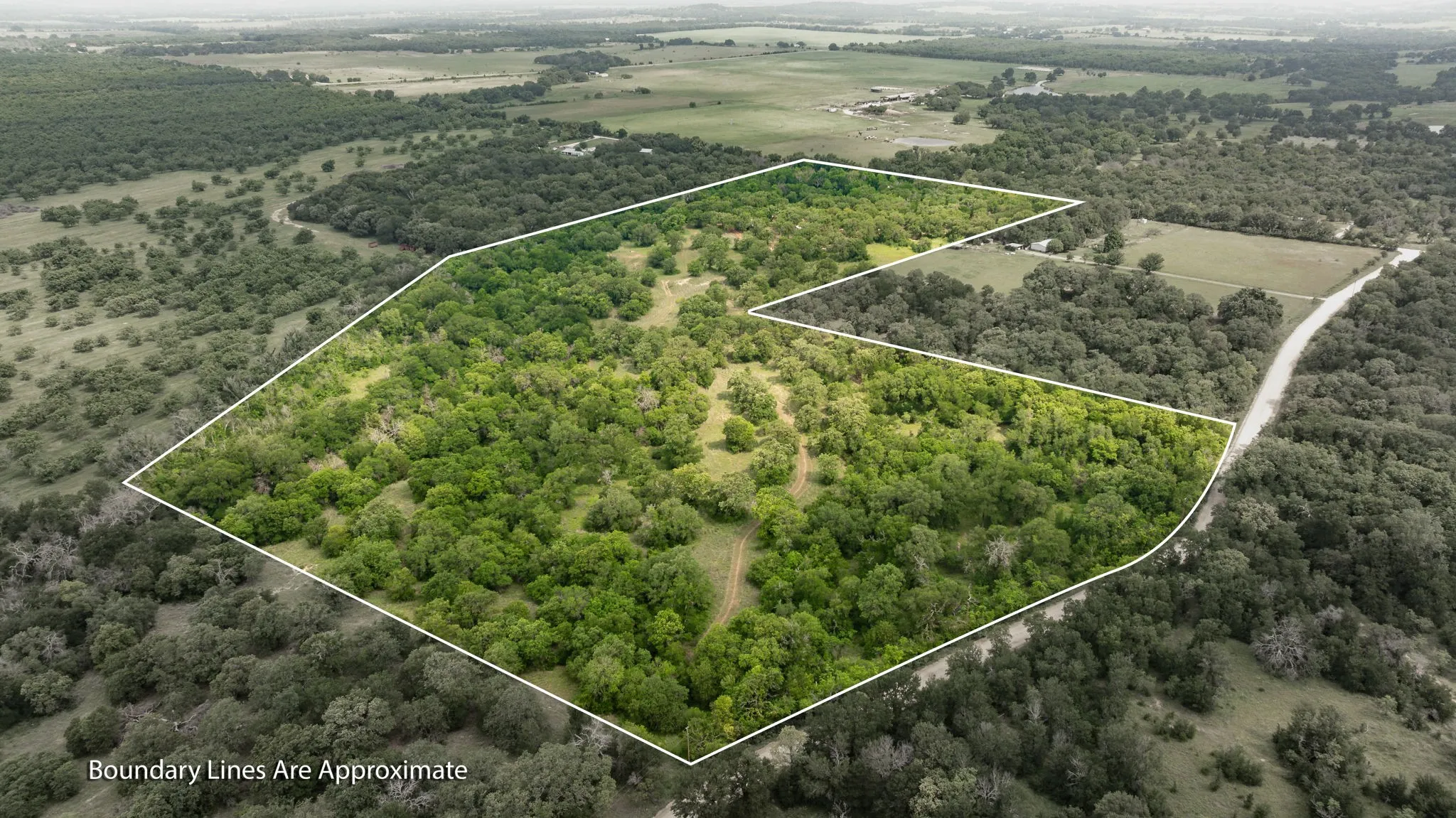 Farm For Sale in Comanche County , 2850 County Road 434, Dublin, Texas 76446, 2 Bedroom, 2 Bathroom, Garage spaces, 1,008 Sqft, built in 1970, mls#20944281, Real Estate Agent in Dublin, Homes For Sale in Comanche county, Homes For Sale in Dublin, Realtor in Dublin Texas, Real Estate Brokerage Independent Realty Texas, Luminita Cordes Realtor