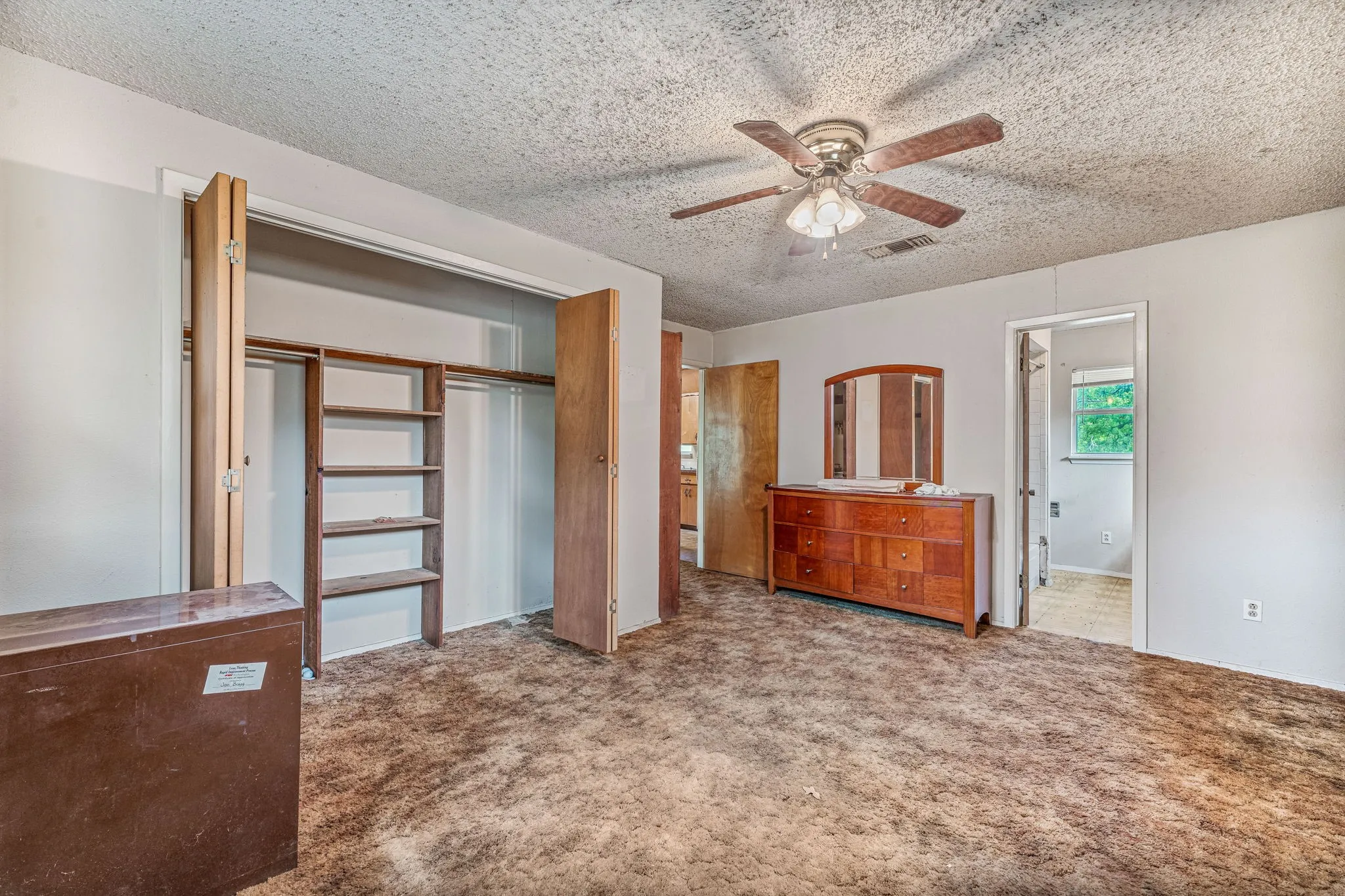 Farm For Sale in Comanche County , 2850 County Road 434, Dublin, Texas 76446, 2 Bedroom, 2 Bathroom, Garage spaces, 1,008 Sqft, built in 1970, mls#20944281, Real Estate Agent in Dublin, Homes For Sale in Comanche county, Homes For Sale in Dublin, Realtor in Dublin Texas, Real Estate Brokerage Independent Realty Texas, Luminita Cordes Realtor