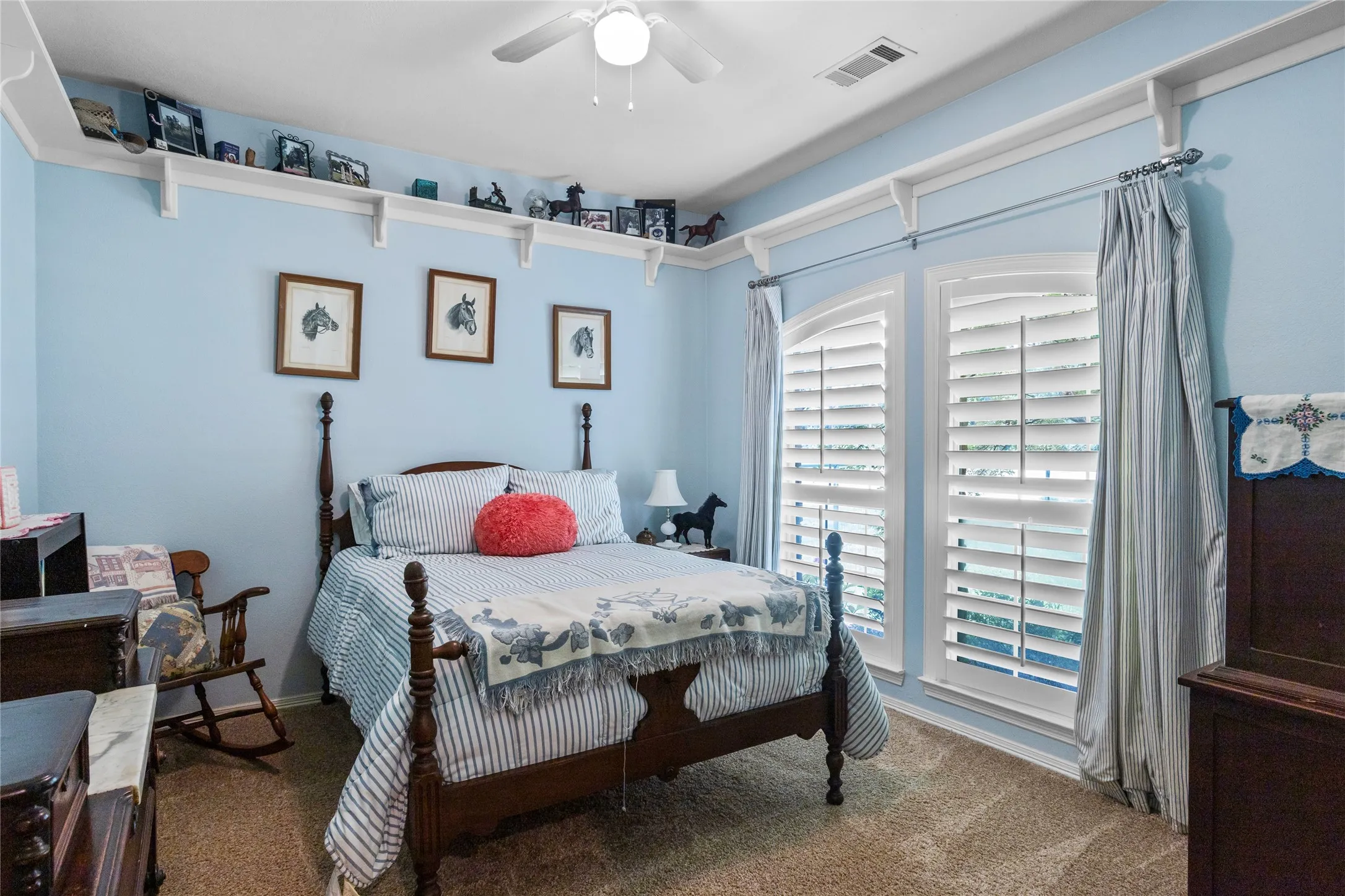 Single Family Residence For Sale in Parker County , 110 Bent Creek Ranch Court, Fort Worth, Texas 76126, 5 Bedroom, 5 Bathroom, 3 Garage spaces, 4,965 Sqft, built in 2002, mls#20940132, Real Estate Agent in Fort Worth, Homes For Sale in Parker county, Homes For Sale in Fort Worth, Realtor in Fort Worth Texas, Real Estate Brokerage Independent Realty Texas, Luminita Cordes Realtor
