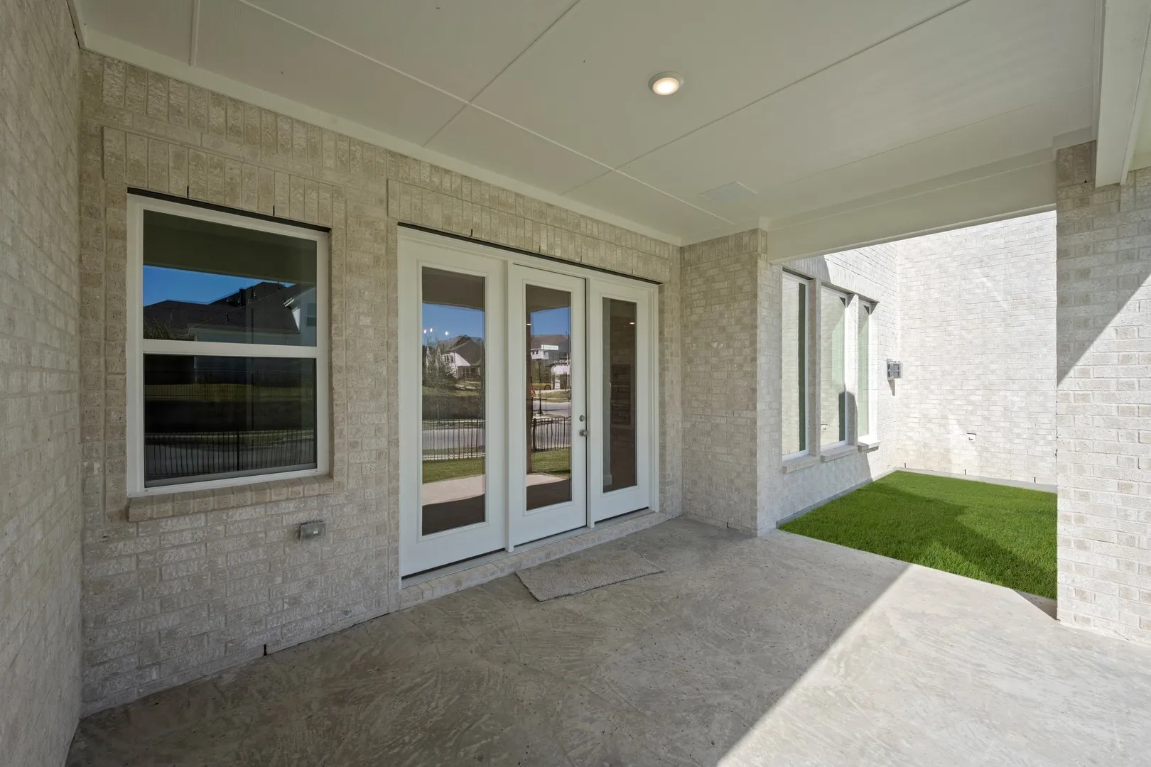 14465 Overlook Park- Back-3