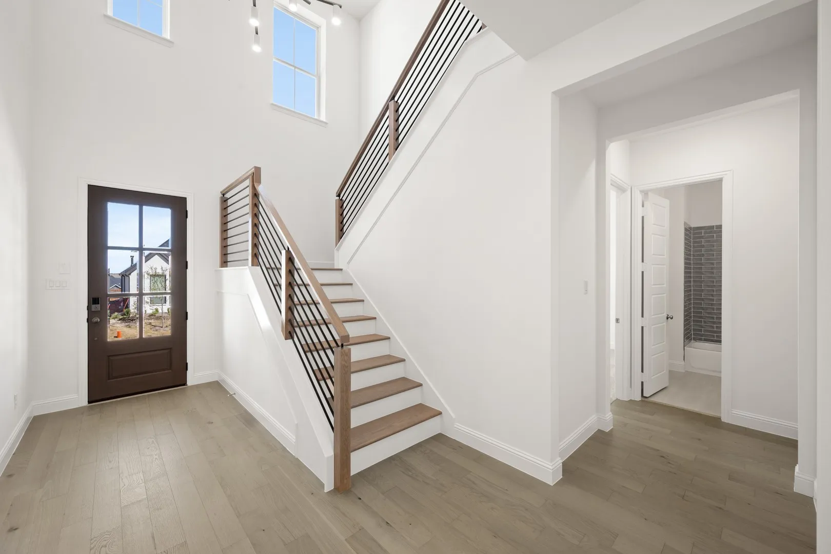 14465 Overlook Park- Entry-1