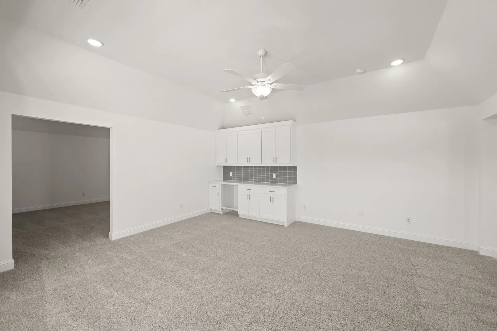 14465 Overlook Park- Gameroom-2