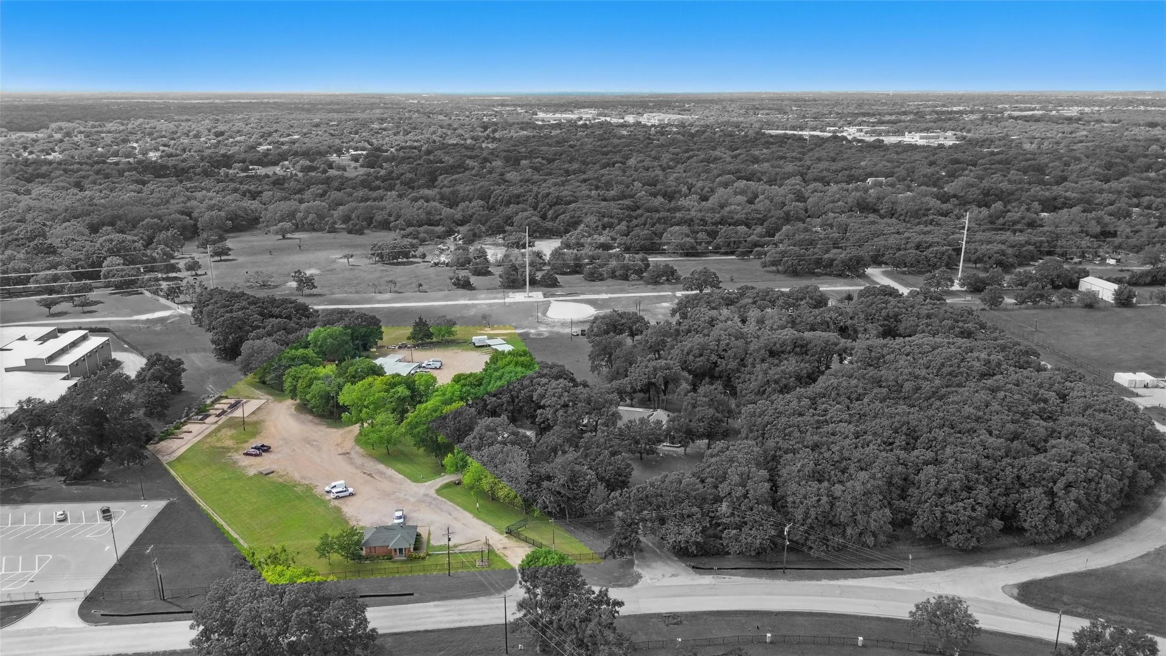 Industrial For Sale in Dallas County , 610 W Simonds Road, Seagoville, Texas 75159, 0, 0, Garage spaces, 0 Sqft, built in 1989, Preowned, mls#20945713, Real Estate Agent in Seagoville, Homes For Sale in Dallas county, Homes For Sale in Seagoville, Realtor in Seagoville Texas, Real Estate Brokerage Independent Realty Texas, Luminita Cordes Realtor
