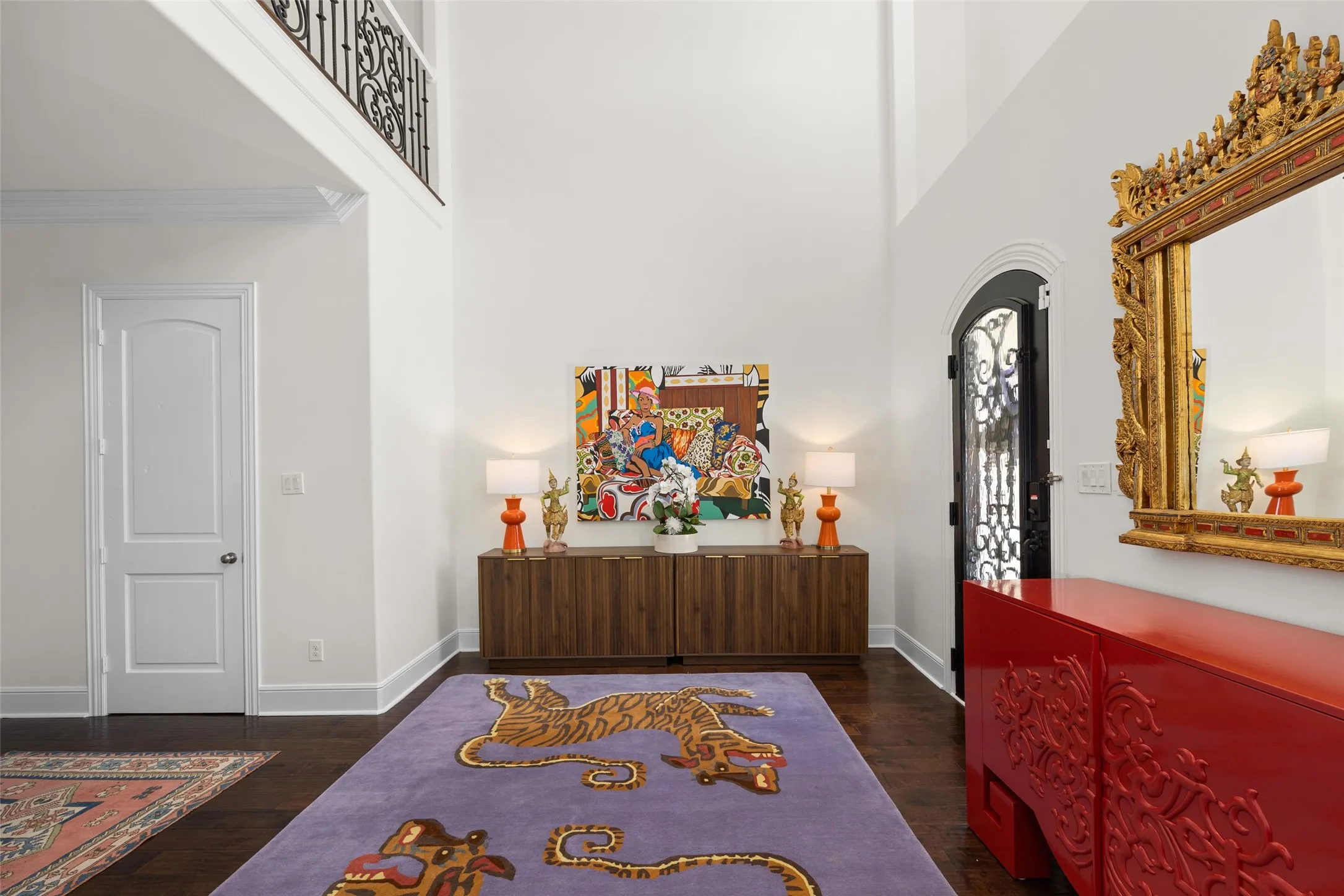 Single Family Residence For Sale in Tarrant County , 1716 Ashland Avenue, Fort Worth, Texas 76107, 5 Bedroom, 4 Bathroom, 2 Garage spaces, 4,370 Sqft, built in 2014, Preowned, mls#20945340, Real Estate Agent in Fort Worth, Homes For Sale in Tarrant county, Homes For Sale in Fort Worth, Realtor in Fort Worth Texas, Real Estate Brokerage Independent Realty Texas, Luminita Cordes Realtor