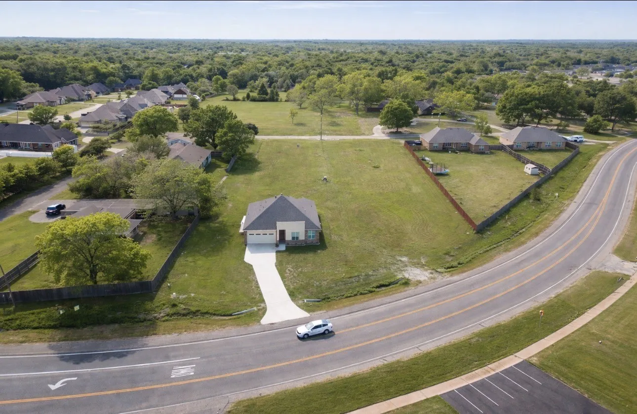 Single Family Residence For Sale in Hunt County , 2799 Fm-3218, Commerce, Texas 75428, 4 Bedroom, 3 Bathroom, 2 Garage spaces, 2,170 Sqft, built in 2025, New Construction - Incomplete, mls#20945921, Real Estate Agent in Commerce, Homes For Sale in Hunt county, Homes For Sale in Commerce, Realtor in Commerce Texas, Real Estate Brokerage Independent Realty Texas, Luminita Cordes Realtor