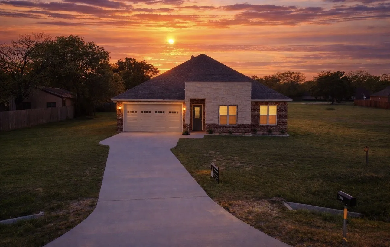 Single Family Residence For Sale in Hunt County , 2799 Fm-3218, Commerce, Texas 75428, 4 Bedroom, 3 Bathroom, 2 Garage spaces, 2,170 Sqft, built in 2025, New Construction - Incomplete, mls#20945921, Real Estate Agent in Commerce, Homes For Sale in Hunt county, Homes For Sale in Commerce, Realtor in Commerce Texas, Real Estate Brokerage Independent Realty Texas, Luminita Cordes Realtor