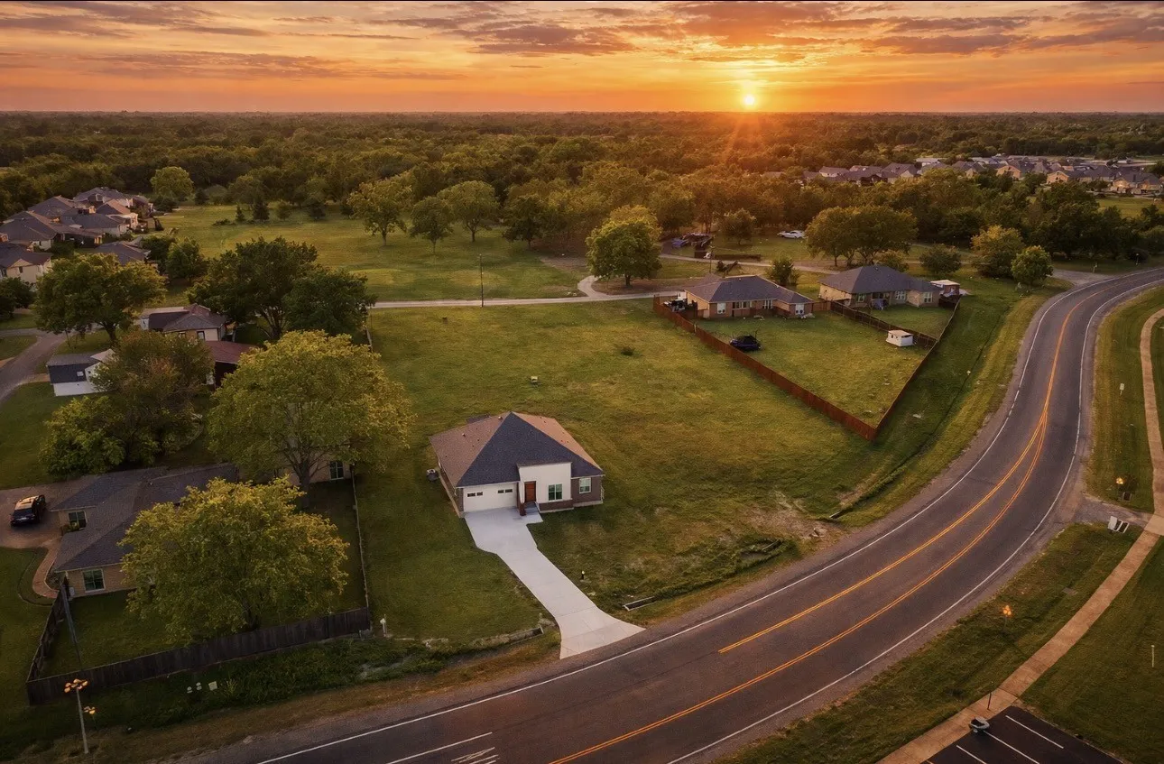 Single Family Residence For Sale in Hunt County , 2799 Fm-3218, Commerce, Texas 75428, 4 Bedroom, 3 Bathroom, 2 Garage spaces, 2,170 Sqft, built in 2025, New Construction - Incomplete, mls#20945921, Real Estate Agent in Commerce, Homes For Sale in Hunt county, Homes For Sale in Commerce, Realtor in Commerce Texas, Real Estate Brokerage Independent Realty Texas, Luminita Cordes Realtor