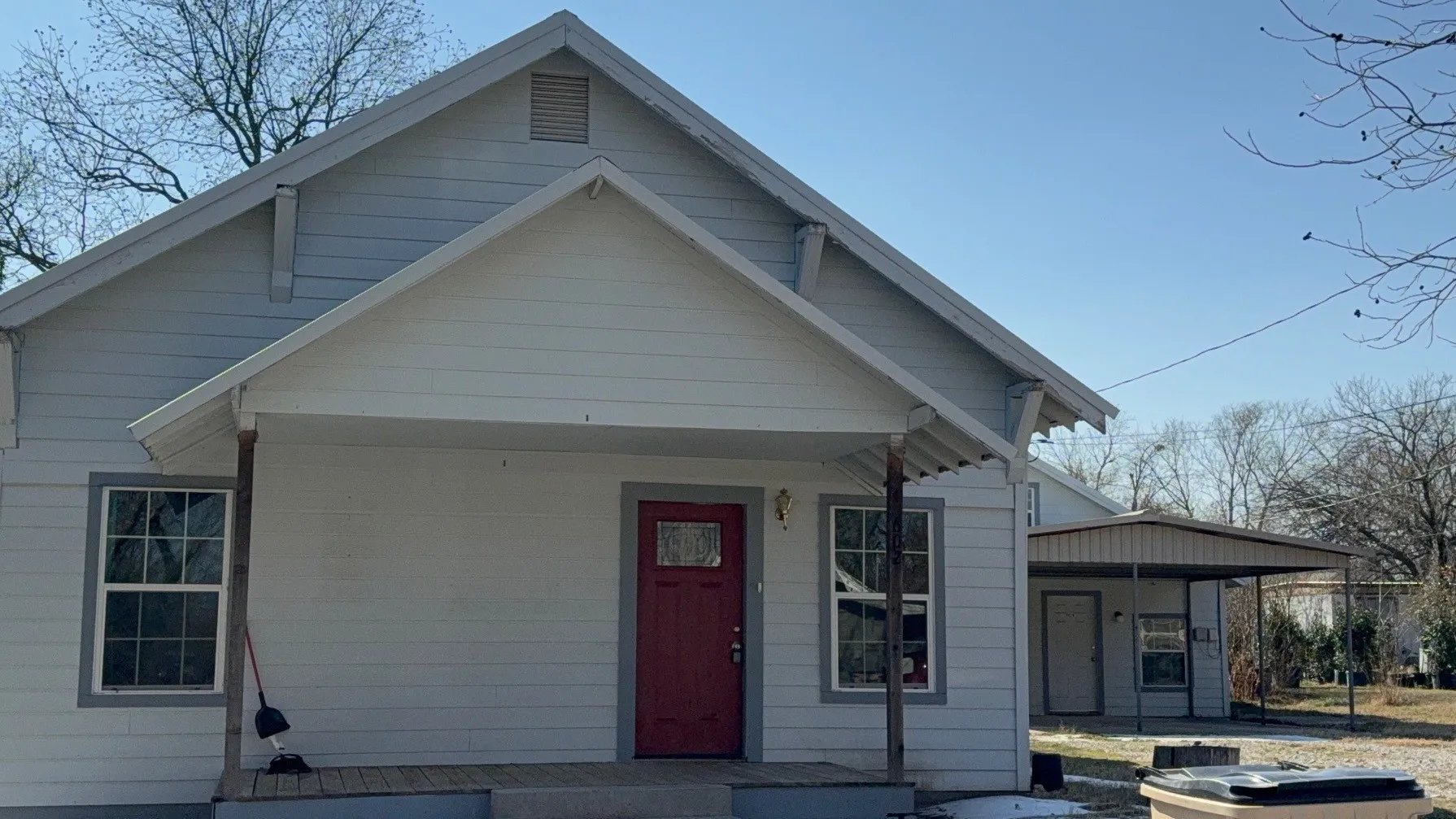 Single Family Residence For Sale in Comanche County , 602 W Walcott Avenue, Comanche, Texas 76442, 3 Bedrooms, 2 Bathrooms, Garage spaces, 1,728 Sqft, built in 1920, Price $170,000, mls#20945596, Real Estate Agent in Comanche, Homes For Sale in Comanche county, Homes For Sale in Comanche, Realtor in Comanche Texas, Real Estate Brokerage Independent Realty Texas, Luminita Cordes Realtor