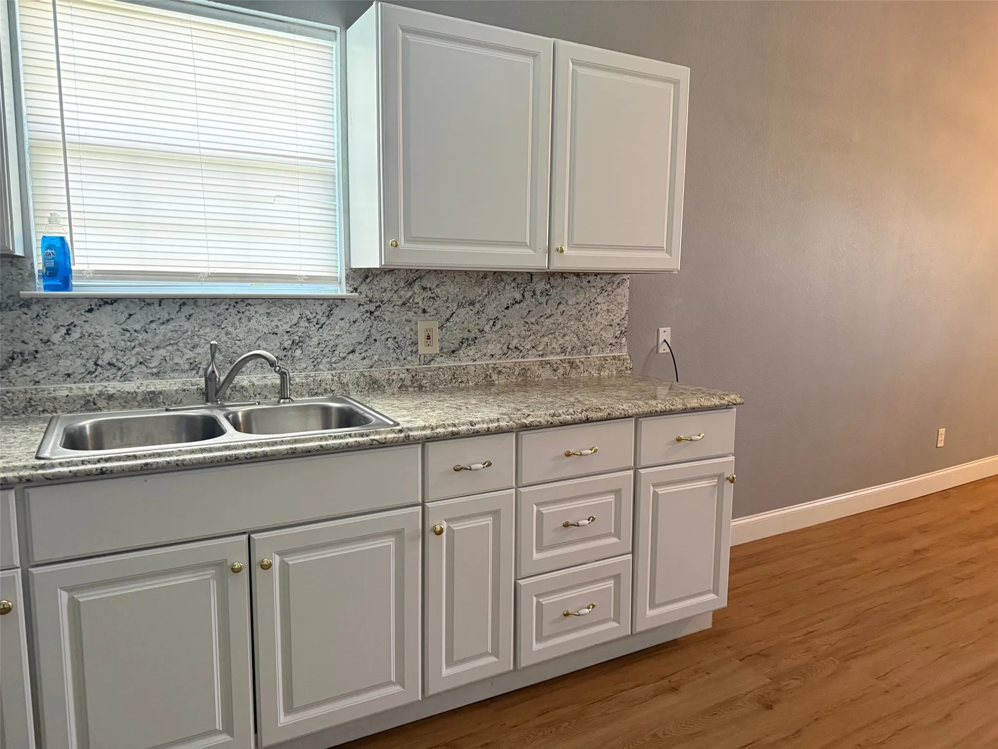 Single Family Residence For Sale in Comanche County , 602 W Walcott Avenue, Comanche, Texas 76442, 3 Bedrooms, 2 Bathrooms, Garage spaces, 1,728 Sqft, built in 1920, Price $170,000, mls#20945596, Real Estate Agent in Comanche, Homes For Sale in Comanche county, Homes For Sale in Comanche, Realtor in Comanche Texas, Real Estate Brokerage Independent Realty Texas, Luminita Cordes Realtor