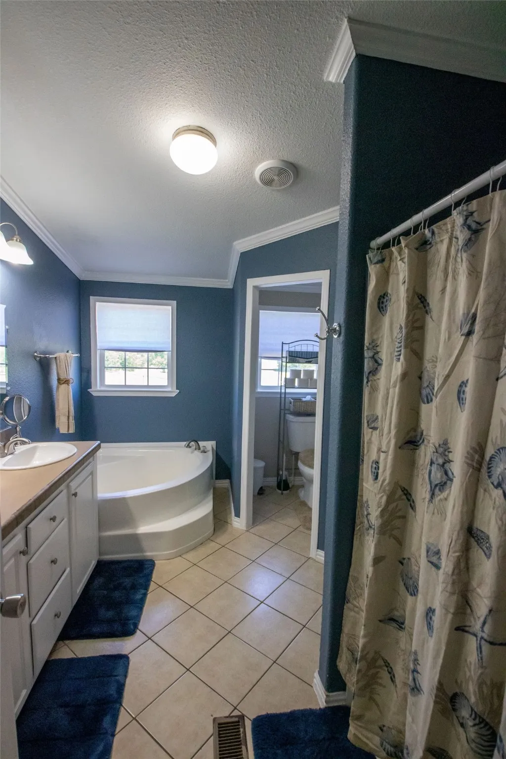 Manufactured Home For Sale in Wise County , 279 Ridge Trail, Rhome, Texas 76078, 4 Bedroom, 2 Bathroom, 2 Garage spaces, 2,128 Sqft, built in 2005, mls#20949270, Real Estate Agent in Rhome, Homes For Sale in Wise county, Homes For Sale in Rhome, Realtor in Rhome Texas, Real Estate Brokerage Independent Realty Texas, Luminita Cordes Realtor