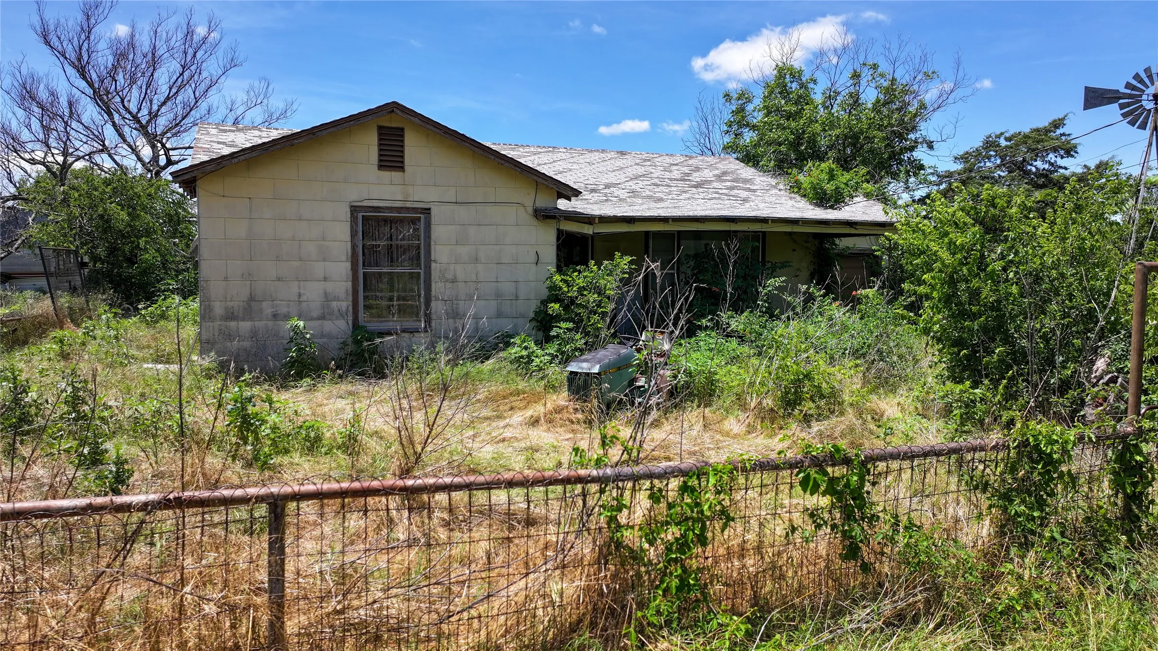 Improved Land For Sale in Montague County , 1409 Flagley Road, Nocona, Texas 76255, 0, 0, Garage spaces, 0 Sqft, built in 1954, Price $619,900, mls#20953911, Real Estate Agent in Nocona, Homes For Sale in Montague county, Homes For Sale in Nocona, Realtor in Nocona Texas, Real Estate Brokerage Independent Realty Texas, Luminita Cordes Realtor