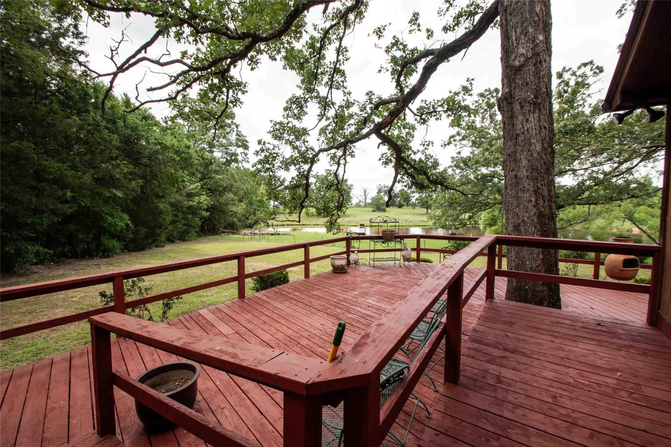 Single Family Residence For Sale in Van Zandt County , 3389 Pvt Rd 8517, Van, Texas 75790, 2 Bedroom, 1 Bathroom, Garage spaces, 1,108 Sqft, built in 2003, mls#20952838, Real Estate Agent in Van, Homes For Sale in Van Zandt county, Homes For Sale in Van, Realtor in Van Texas, Real Estate Brokerage Independent Realty Texas, Luminita Cordes Realtor