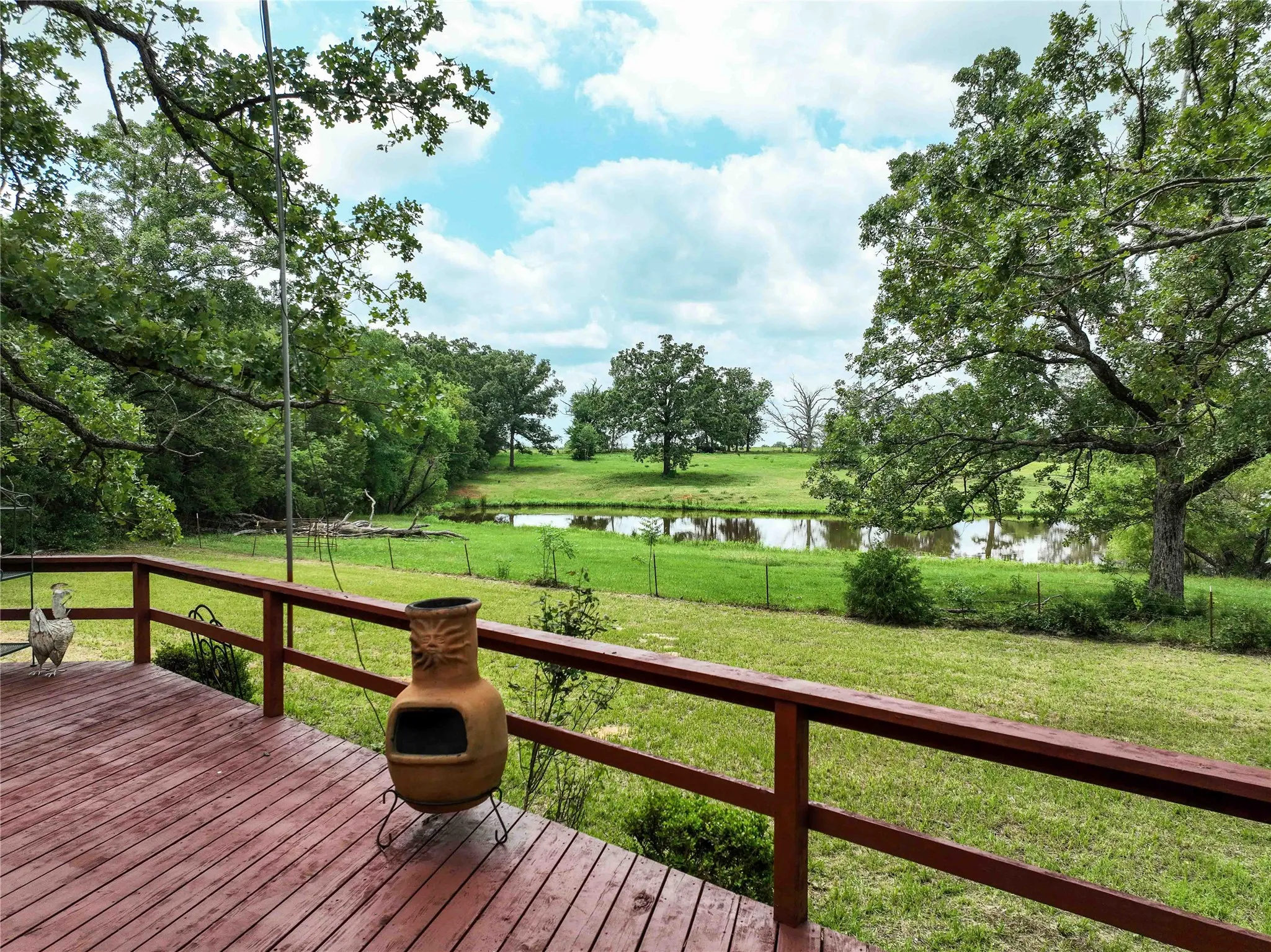 Single Family Residence For Sale in Van Zandt County , 3389 Pvt Rd 8517, Van, Texas 75790, 2 Bedroom, 1 Bathroom, Garage spaces, 1,108 Sqft, built in 2003, mls#20952838, Real Estate Agent in Van, Homes For Sale in Van Zandt county, Homes For Sale in Van, Realtor in Van Texas, Real Estate Brokerage Independent Realty Texas, Luminita Cordes Realtor