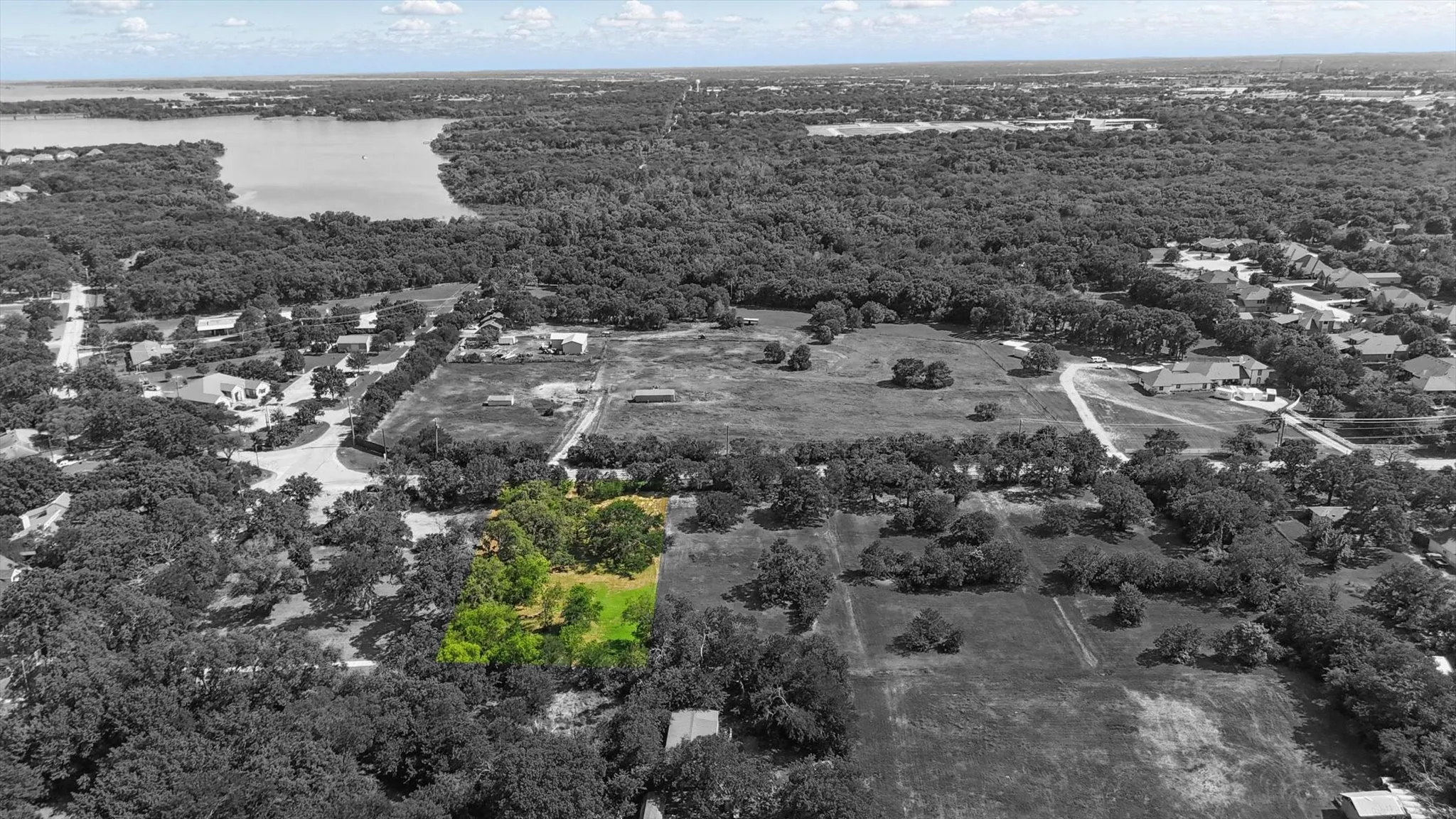 Unimproved Land For Sale in Denton County , 118 W Shady Shores Road, Shady Shores, Texas 76210, 0, 0, Garage spaces, 0 Sqft, built in 0, mls#20954768, Real Estate Agent in Shady Shores, Homes For Sale in Denton county, Homes For Sale in Shady Shores, Realtor in Shady Shores Texas, Real Estate Brokerage Independent Realty Texas, Luminita Cordes Realtor