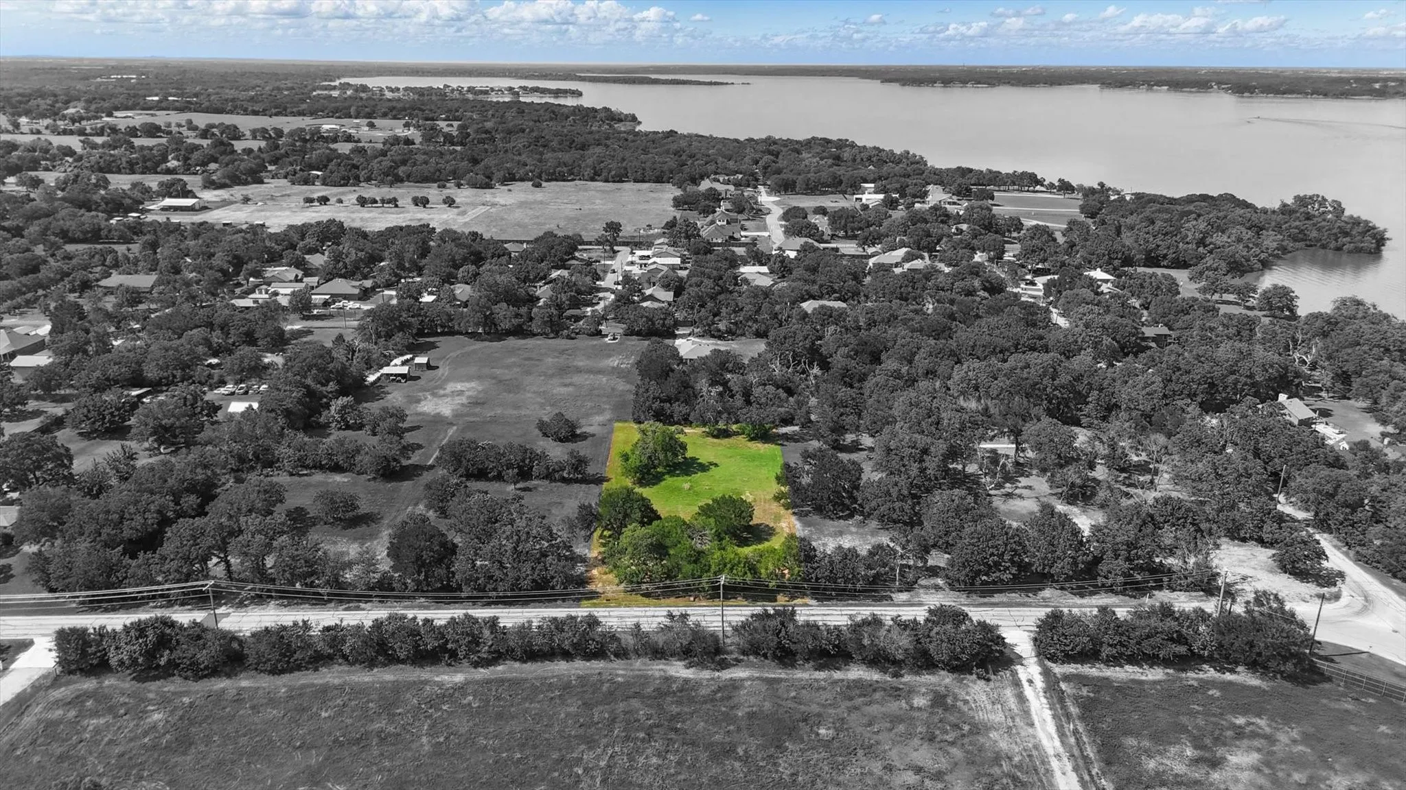 Unimproved Land For Sale in Denton County , 122 W Shady Shores Road, Shady Shores, Texas 76210, 0, 0, Garage spaces, 0 Sqft, built in 0, mls#20954830, Real Estate Agent in Shady Shores, Homes For Sale in Denton county, Homes For Sale in Shady Shores, Realtor in Shady Shores Texas, Real Estate Brokerage Independent Realty Texas, Luminita Cordes Realtor