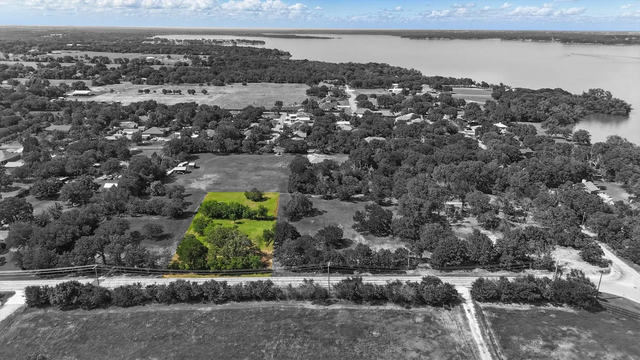 Unimproved Land For Sale in Denton County , 126 W Shady Shores Road, Shady Shores, Texas 76210, 0, 0, Garage spaces, 0 Sqft, built in 0, mls#20954890, Real Estate Agent in Shady Shores, Homes For Sale in Denton county, Homes For Sale in Shady Shores, Realtor in Shady Shores Texas, Real Estate Brokerage Independent Realty Texas, Luminita Cordes Realtor