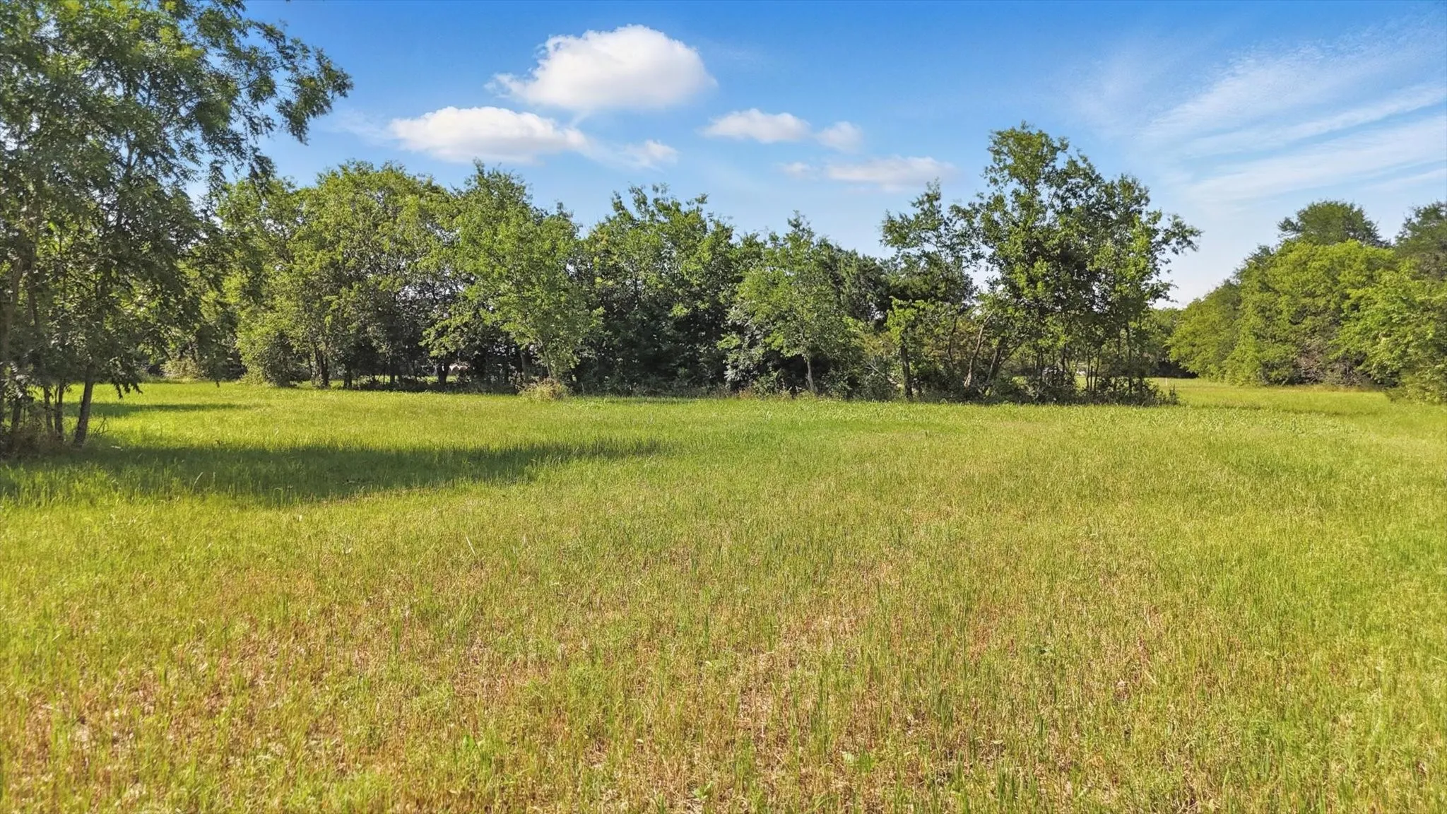 Unimproved Land For Sale in Denton County , 200 W Shady Shores Road, Shady Shores, Texas 76210, 0, 0, Garage spaces, 0 Sqft, built in 0, mls#20954931, Real Estate Agent in Shady Shores, Homes For Sale in Denton county, Homes For Sale in Shady Shores, Realtor in Shady Shores Texas, Real Estate Brokerage Independent Realty Texas, Luminita Cordes Realtor